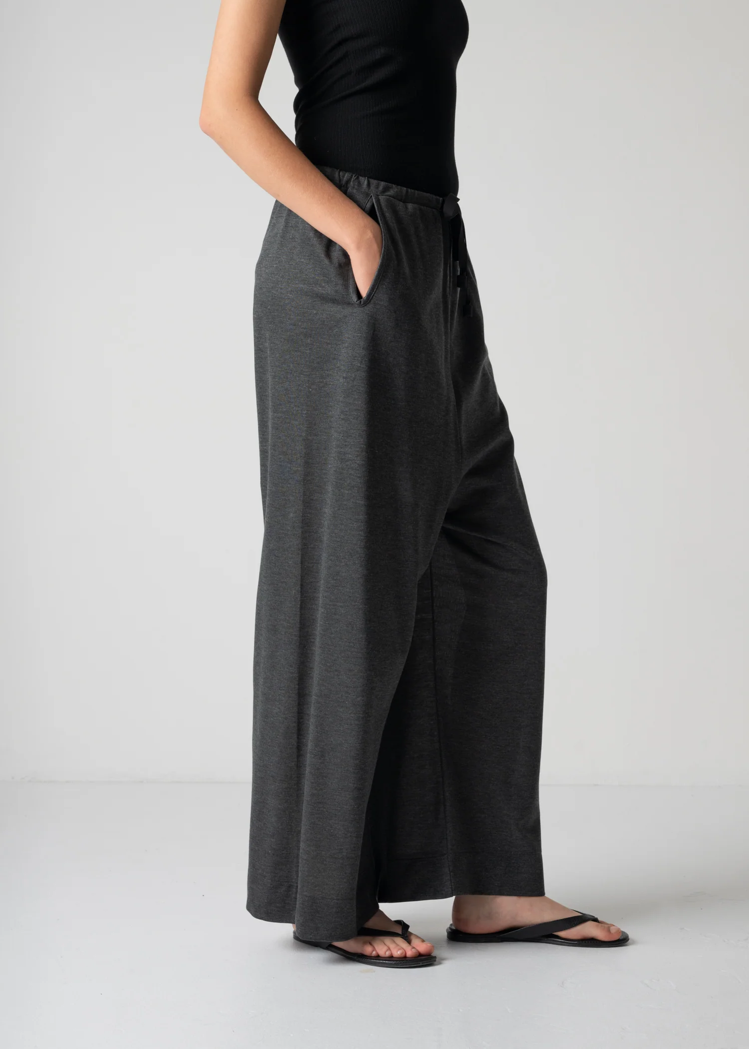 22 ALISON TROUSERS / ECO VISCOSE JERSEY - C12 - Image 14