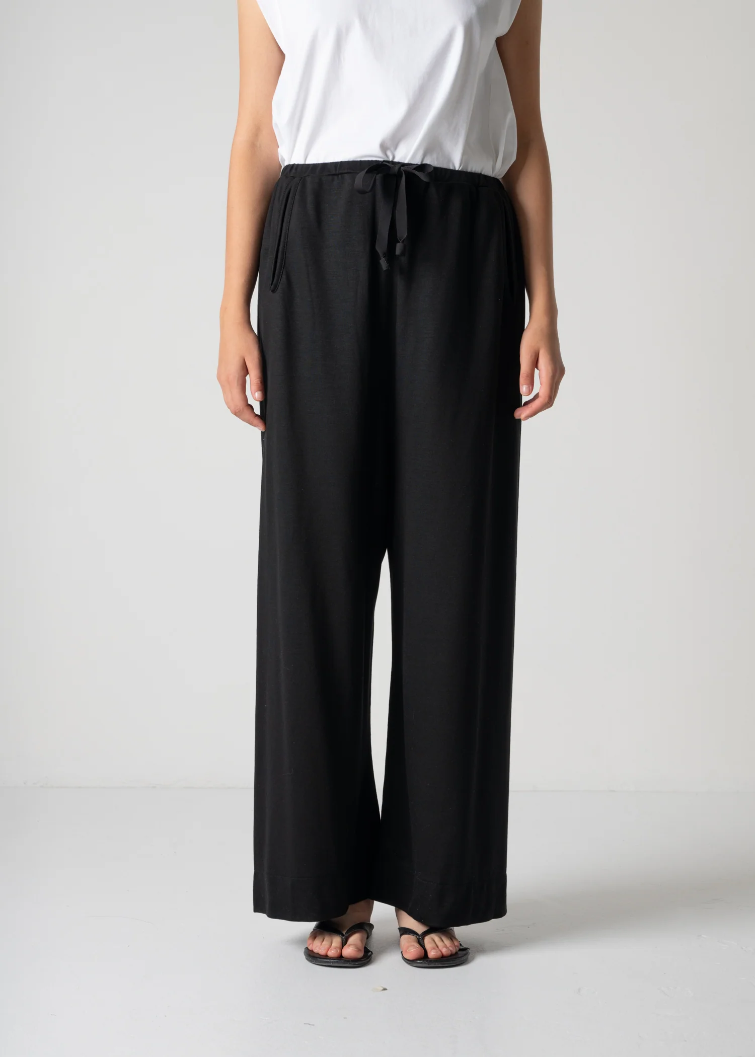 22 ALISON TROUSERS / ECO VISCOSE JERSEY - C12 - Image 19