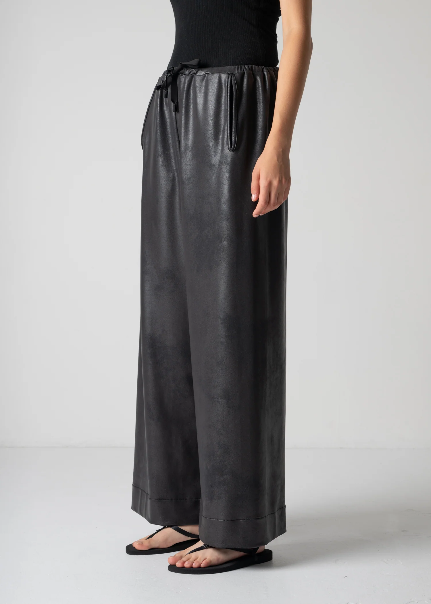 28 ALISON TROUSERS / HIGH STRETCH VEGAN LEATHER - C12 - Image 12