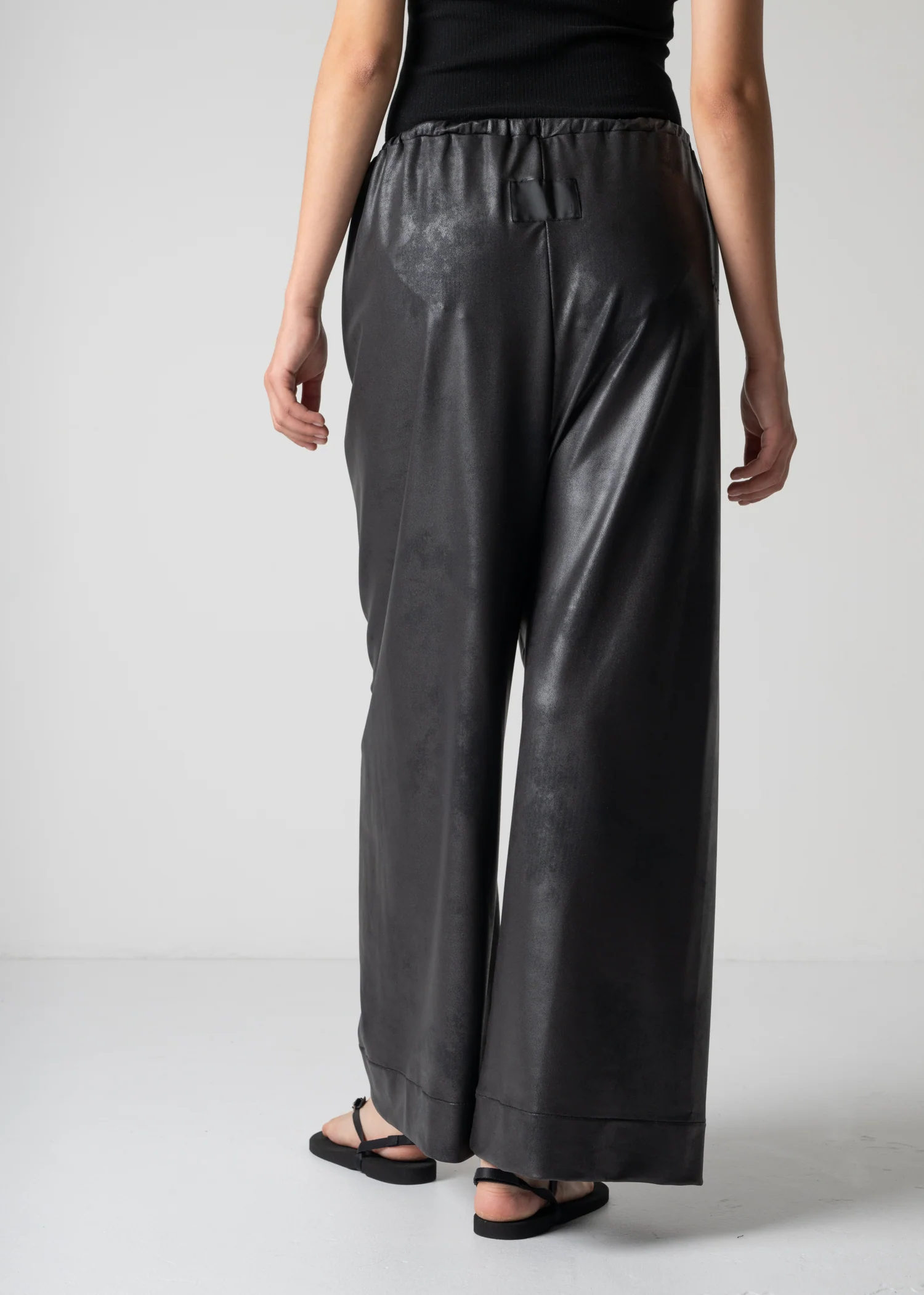 28 ALISON TROUSERS / HIGH STRETCH VEGAN LEATHER - C12 - Image 13