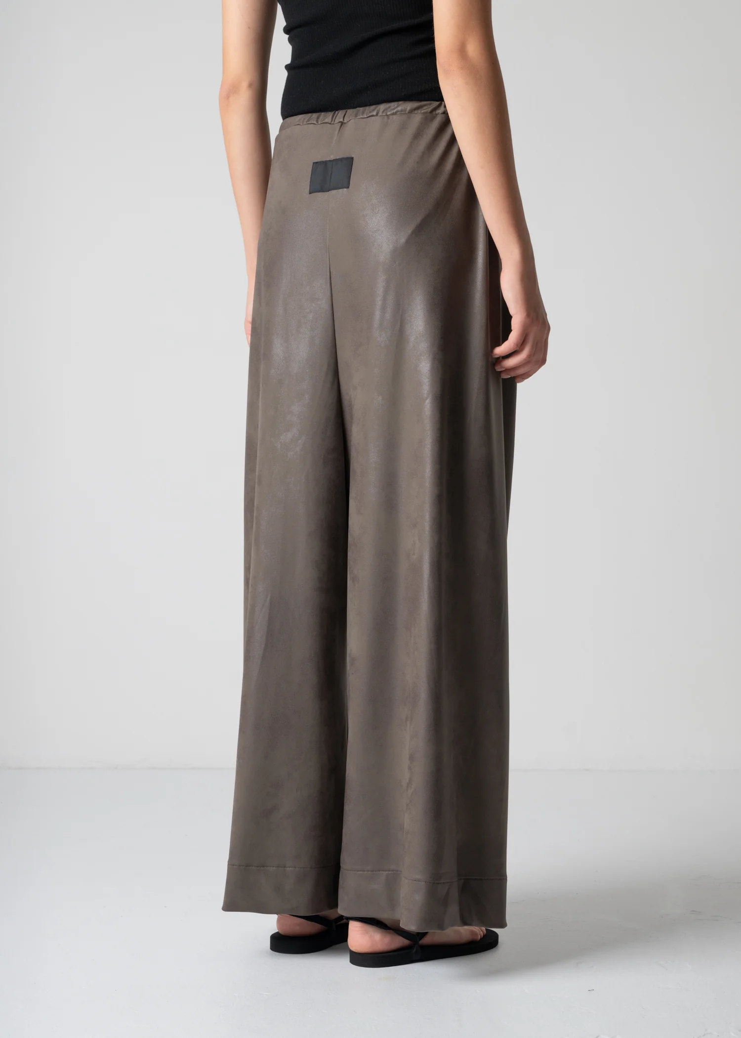 28 ALISON TROUSERS / HIGH STRETCH VEGAN LEATHER - C12 - Image 7