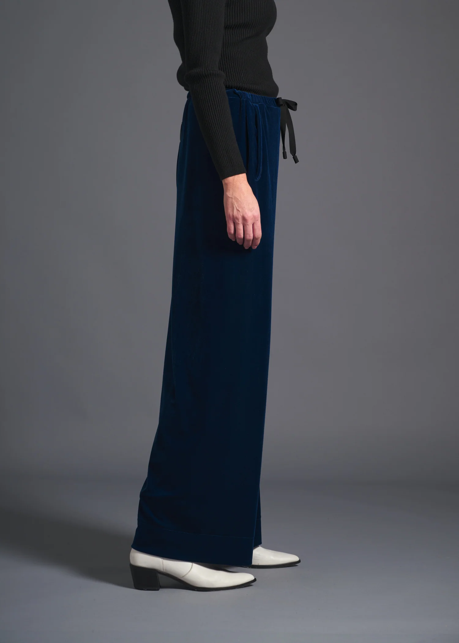 54 ALISON TROUSERS / VELOUR SMOOTH - C13 - Image 12
