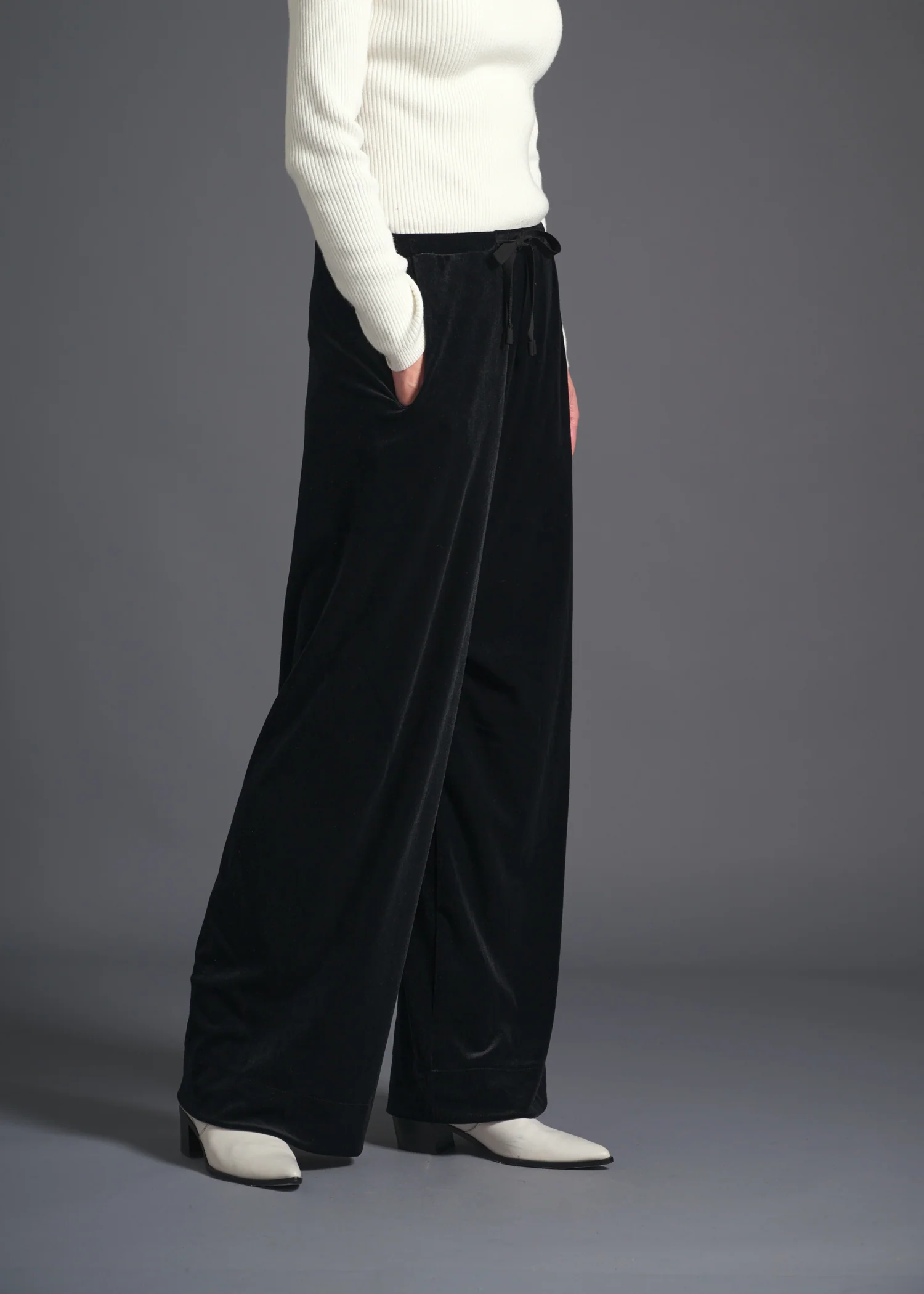 54 ALISON TROUSERS / VELOUR SMOOTH - C13 - Image 16