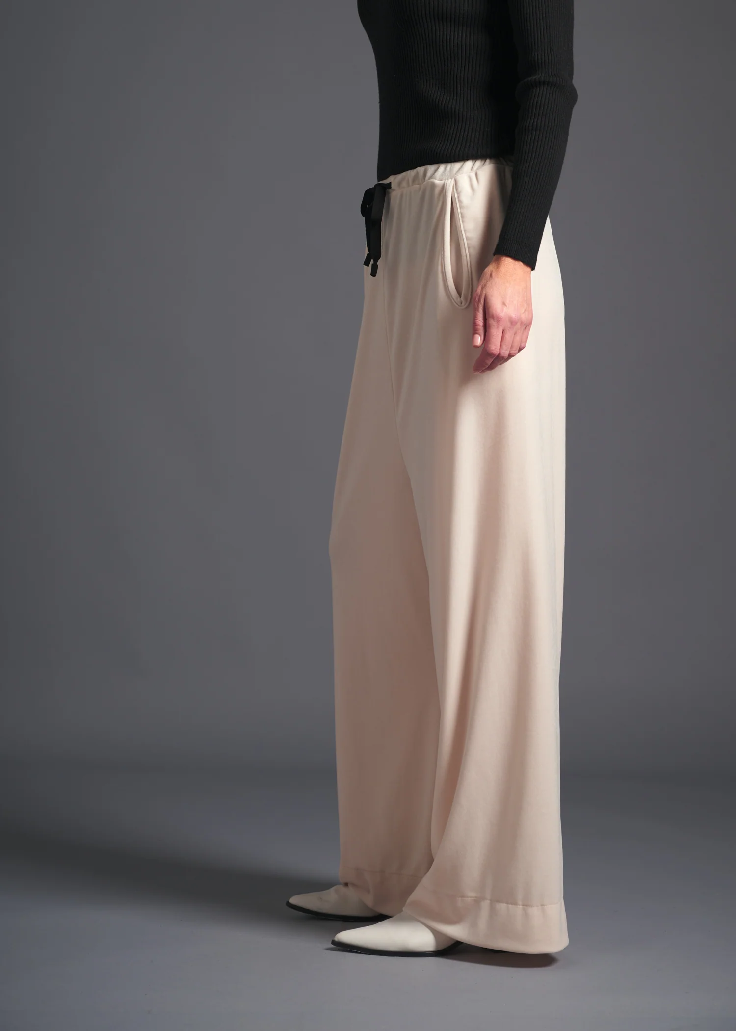 54 ALISON TROUSERS / VELOUR SMOOTH - C13 - Image 7