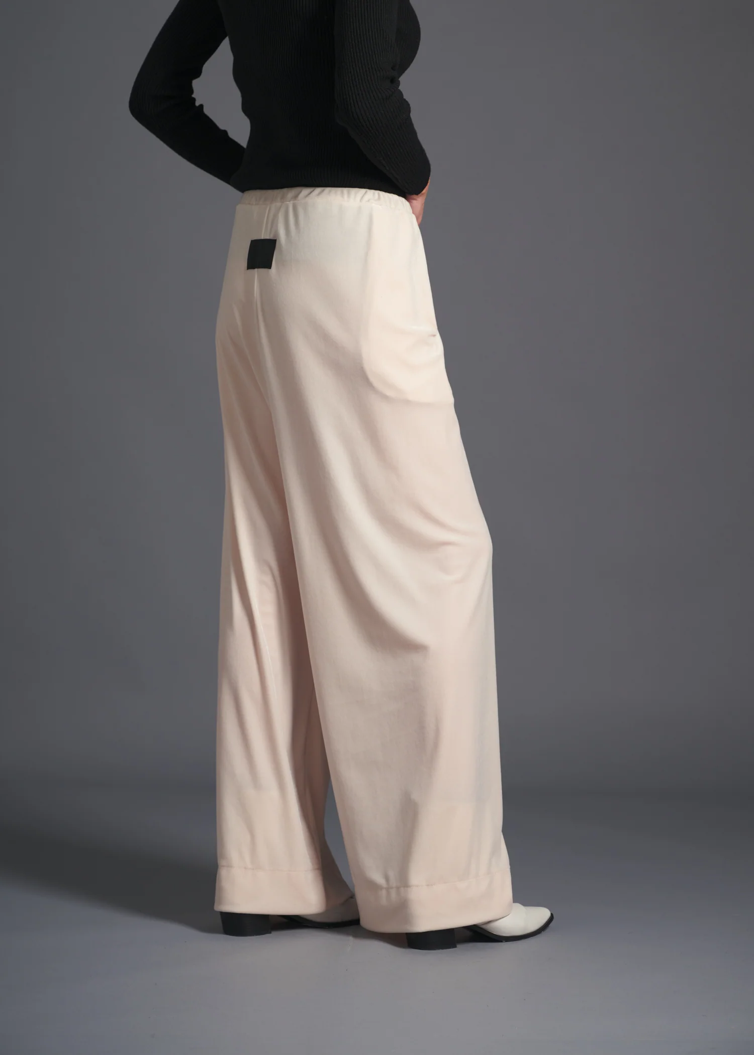 54 ALISON TROUSERS / VELOUR SMOOTH - C13 - Image 8
