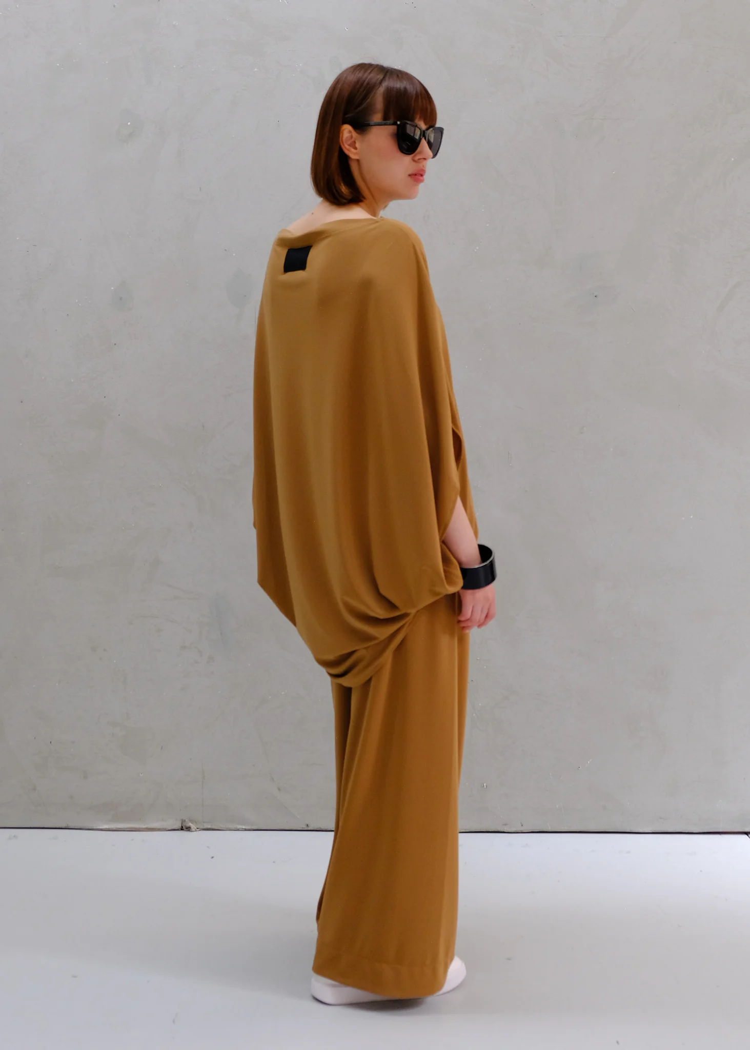 BELLE TOP / MAT STRECH PONCH - ONLINE STORE EXCLUSIVE - Image 16