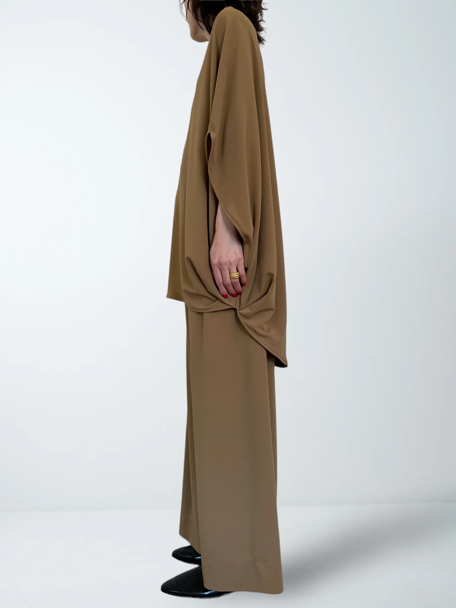 BELLE TOP / MAT STRECH PONCH - ONLINE STORE EXCLUSIVE - Image 19