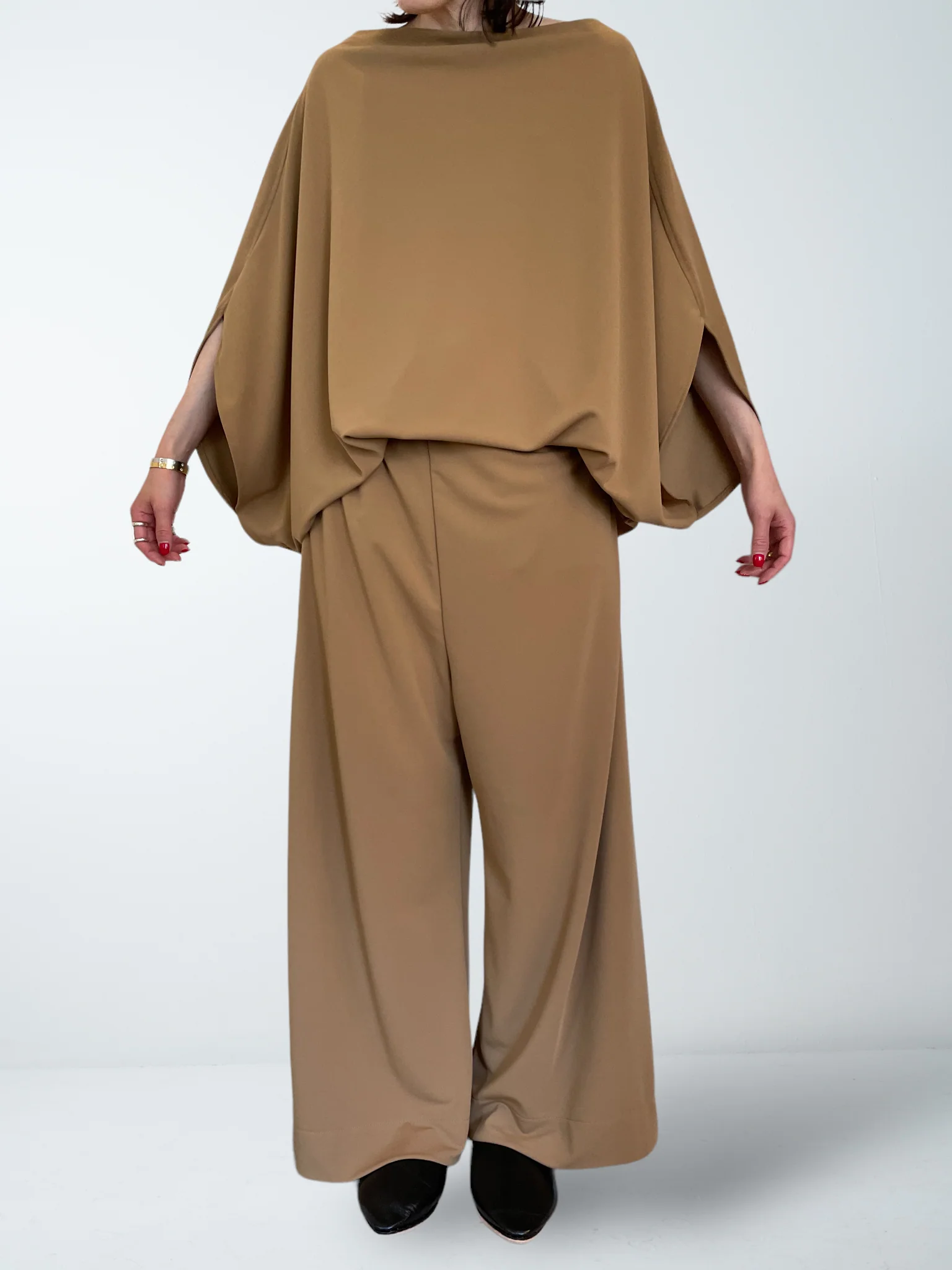 BELLE TOP / MAT STRECH PONCH - ONLINE STORE EXCLUSIVE - Image 21