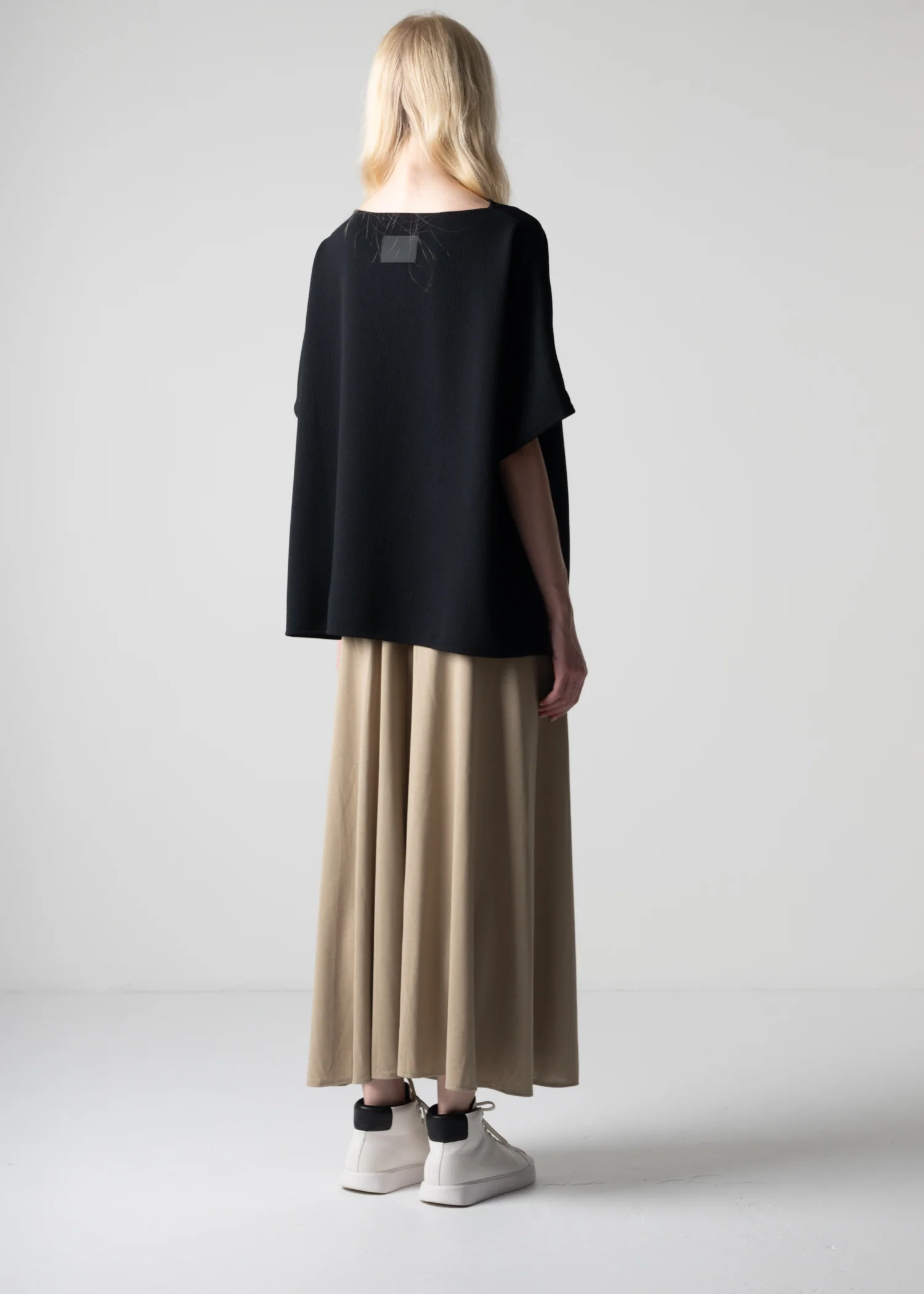 44 BETTY TOP / WRINKLE JERSEY - C12 - Image 11
