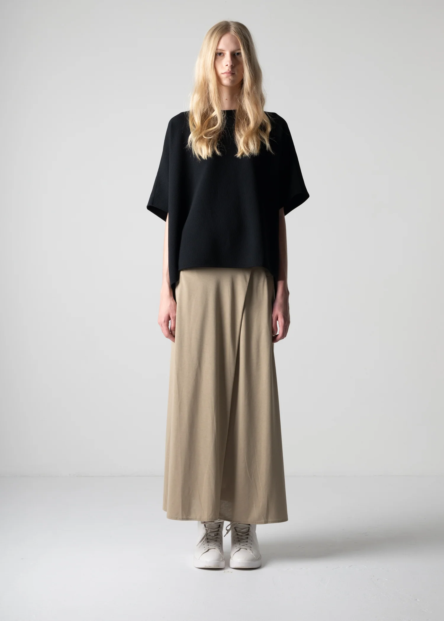 44 BETTY TOP / WRINKLE JERSEY - C12 - Image 8