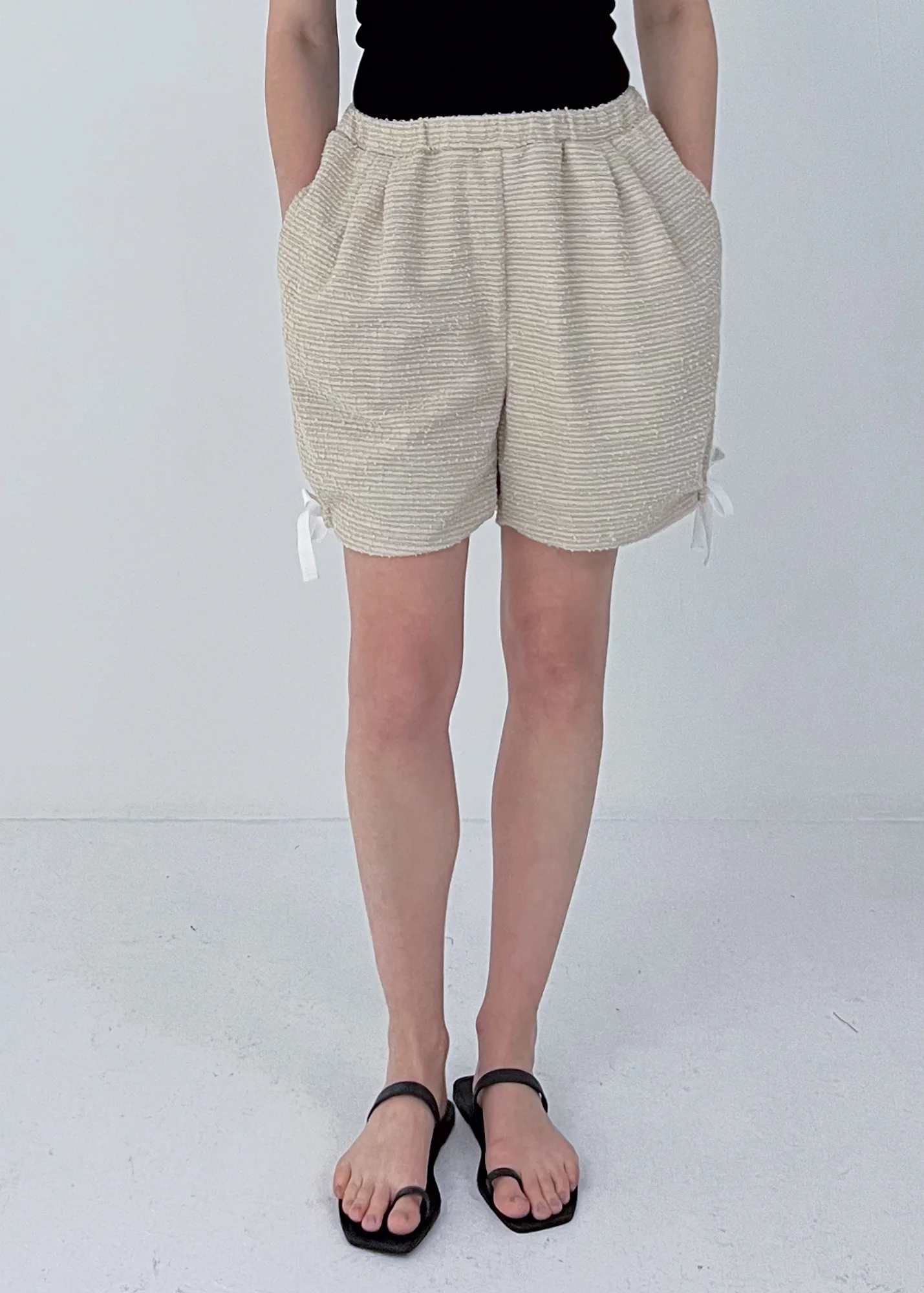 15 FELICITY SHORTS / BOUCLE INLAY KNITTING - C10 - Image 3