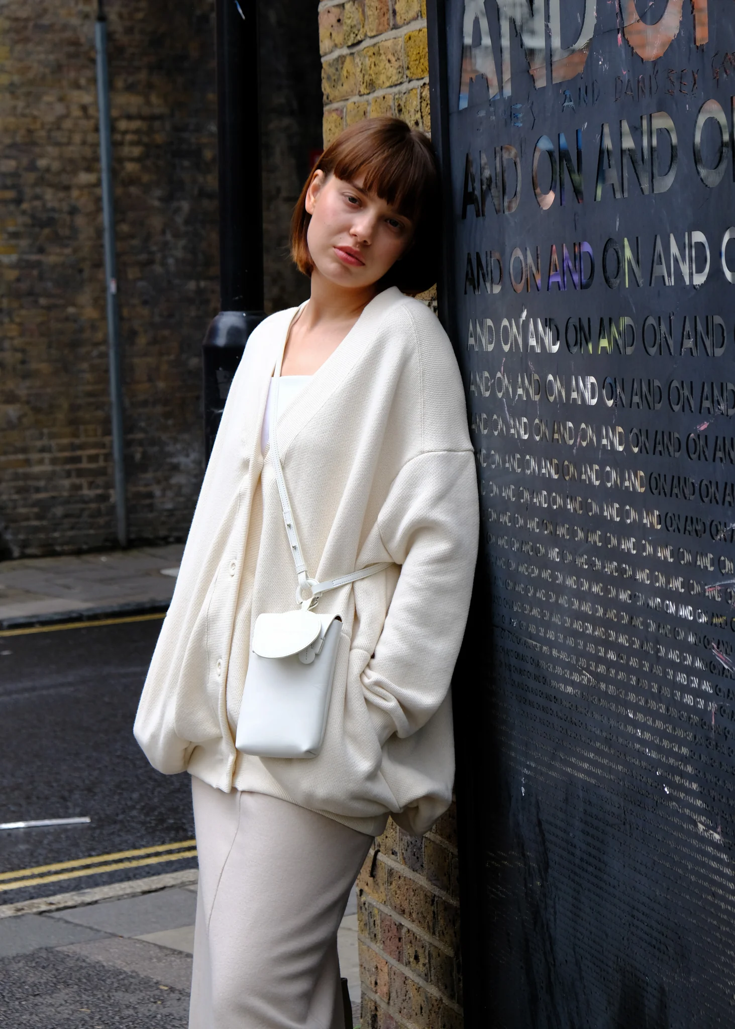 GABRIELLA CROSS BODY BAG / - ONLINE STORE EXCLUSIVE - Image 12