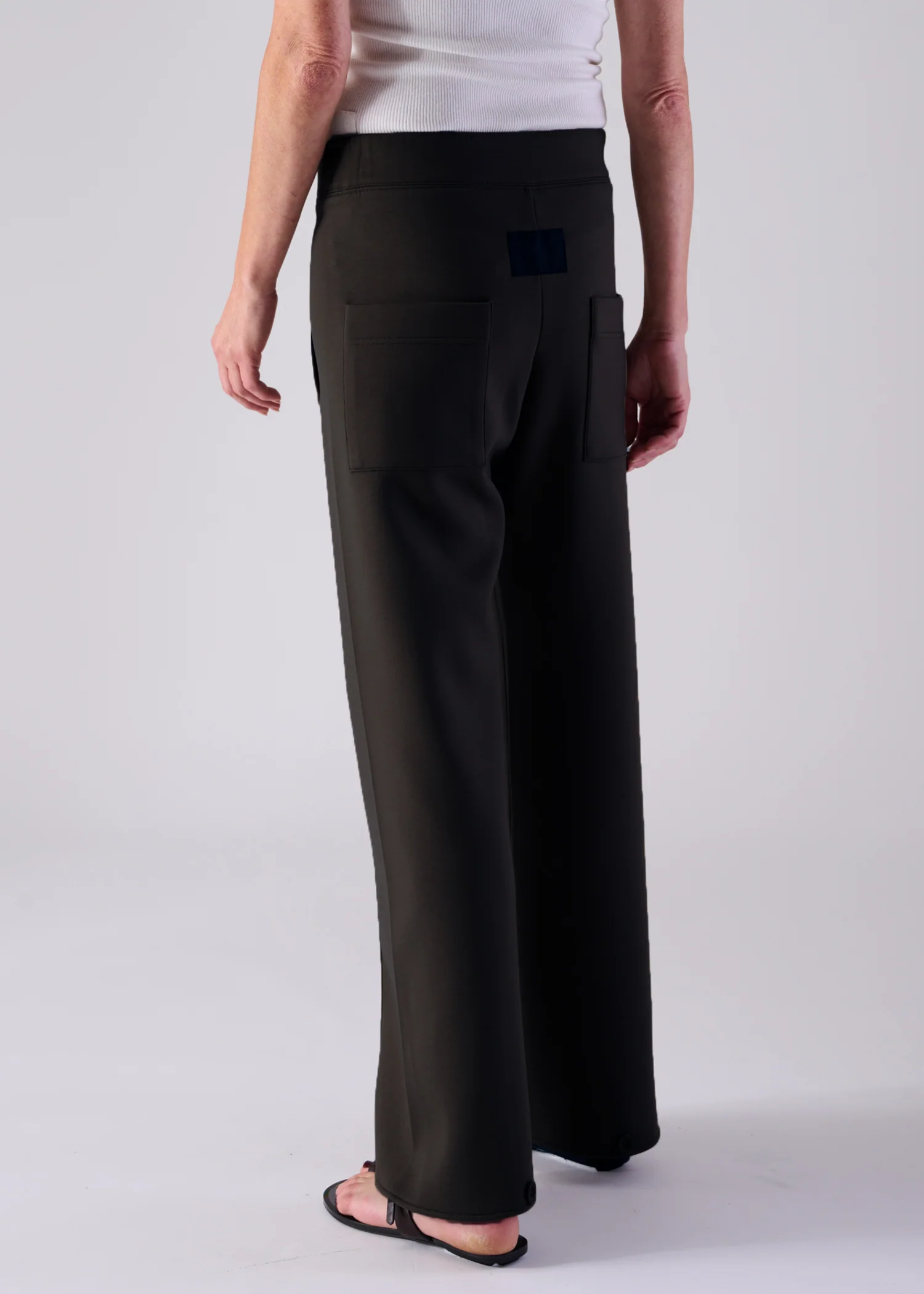 20 GALAXY SEMI WIDE TROUSERS / COCOON JERSEY - C14 - Image 17