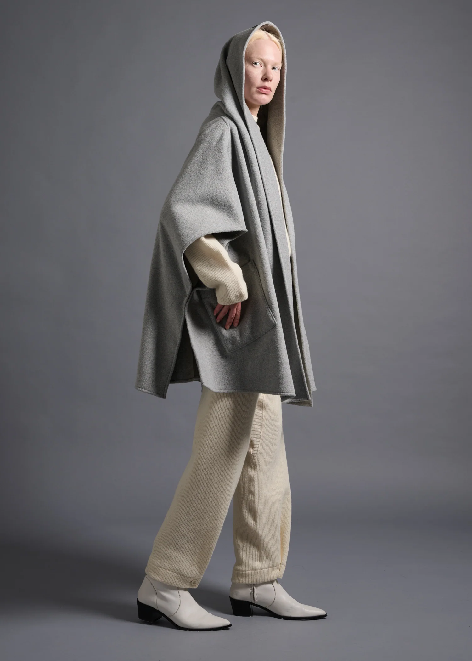 15 GITTY HOODED CAPE / WOOL MIX SHAGGY DOUBLE FACE - C13 - Image 3