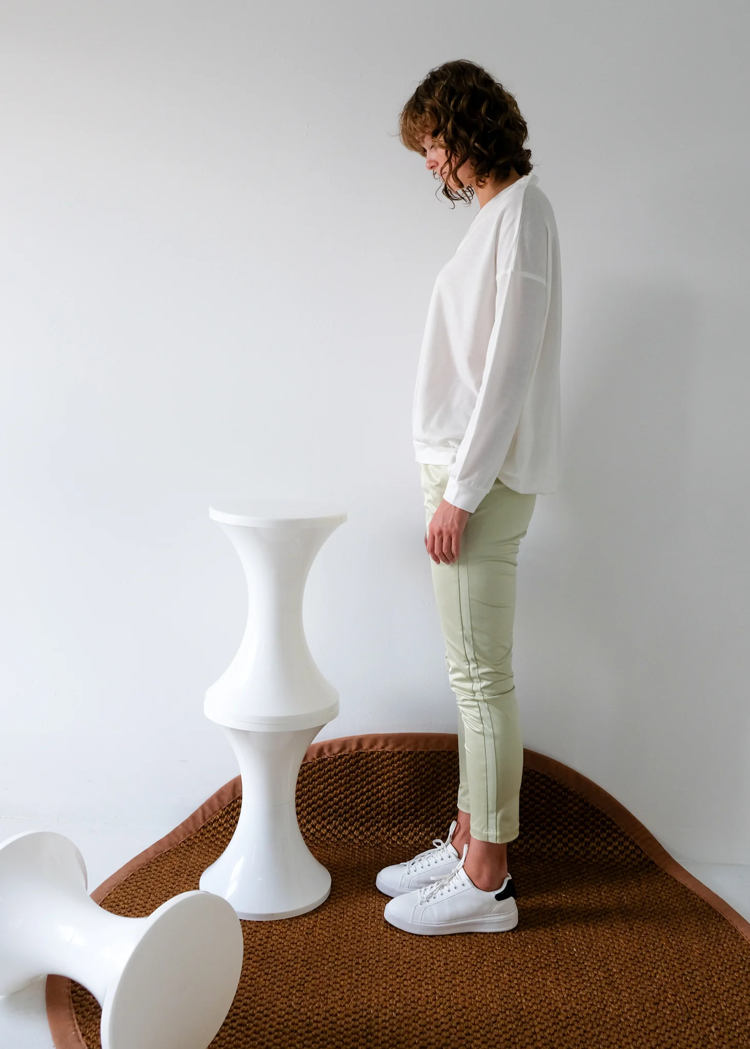 37 HAIDEN TUXEDO LEGGINGS / SILKY SATIN JERSEY - C10 - Image 19