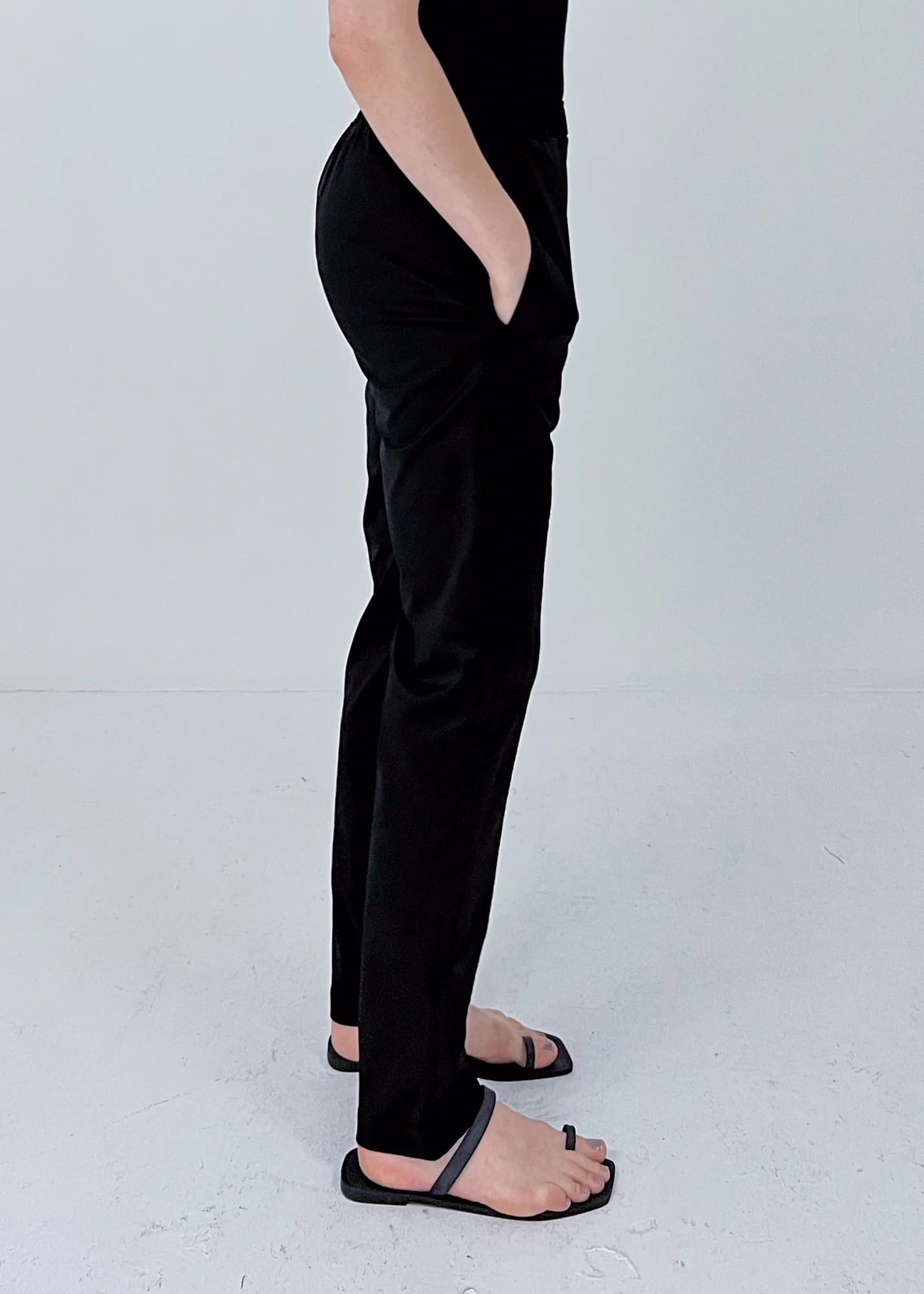 37 HAIDEN TUXEDO LEGGINGS / SILKY SATIN JERSEY - C10 - Image 28