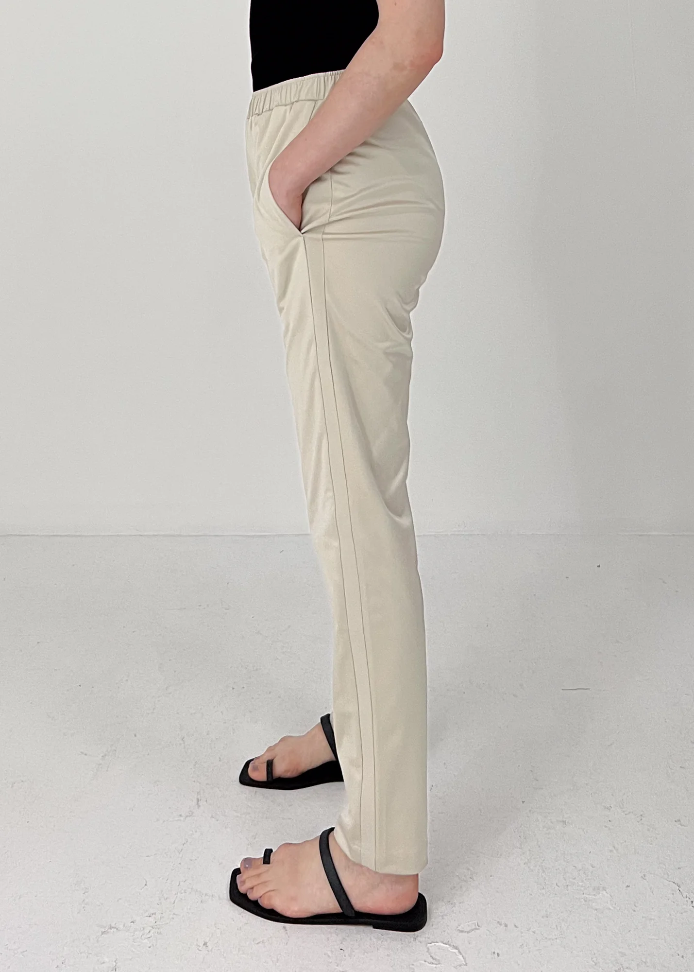 37 HAIDEN TUXEDO LEGGINGS / SILKY SATIN JERSEY - C10 - Image 4