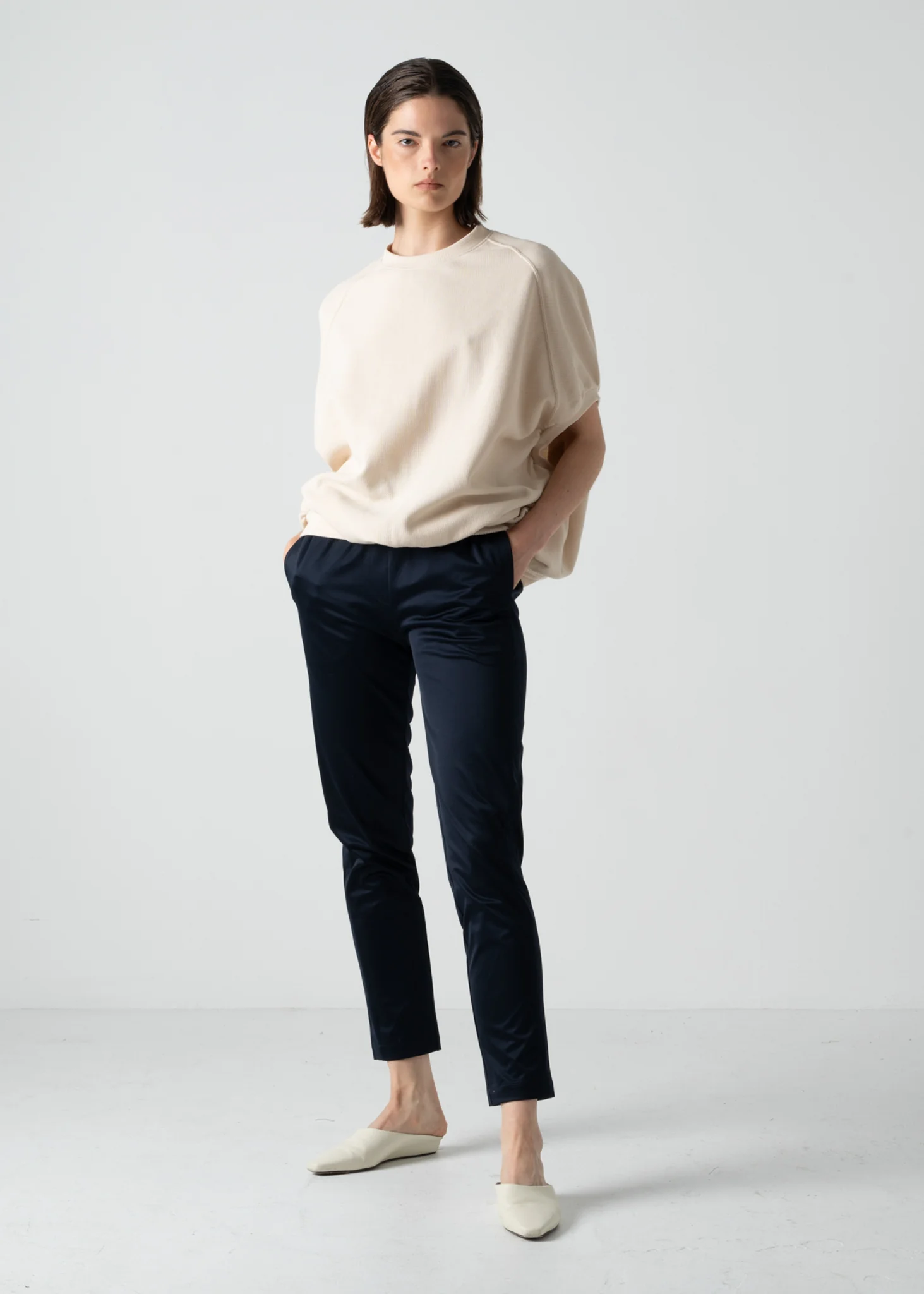 37 HAIDEN TUXEDO LEGGINGS / SILKY SATIN JERSEY - C10 - Image 9
