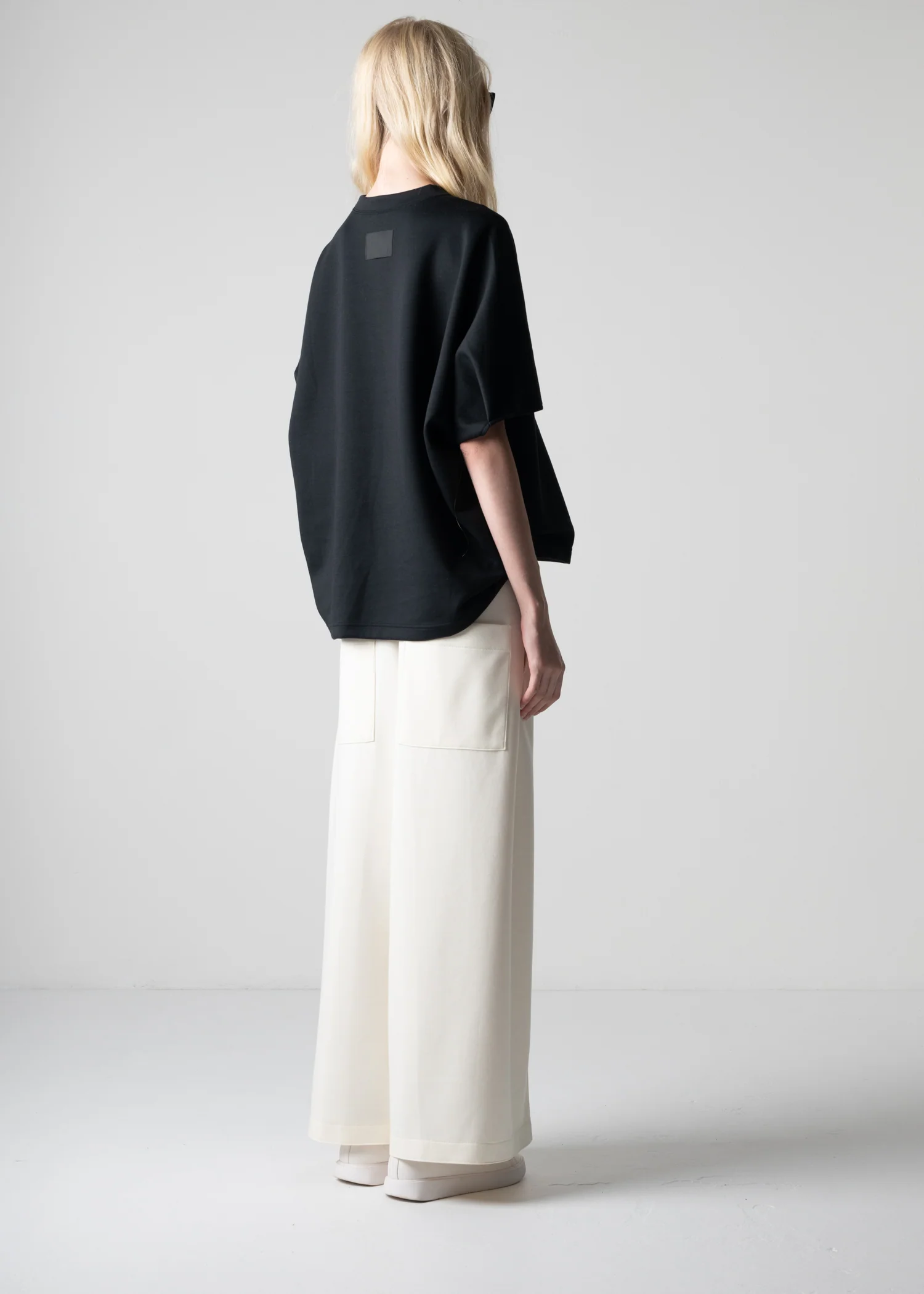 10 HELLEN PENTAGON TOP / DOUBLE AIR COTTON BLEND JERSEY - C12 - Image 22