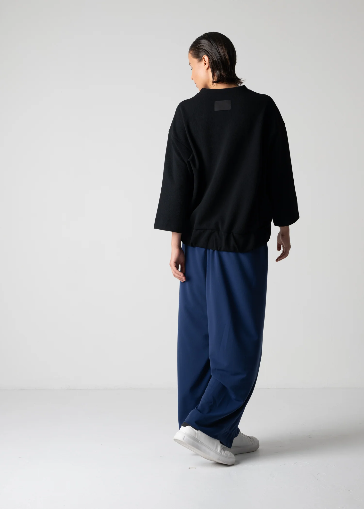 49 HILLARY TOP / WRINKLE JERSEY - C12 - Image 11