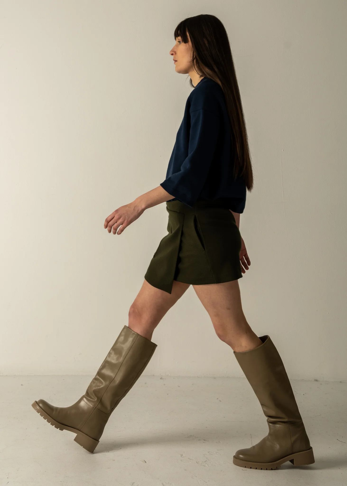 ILY SHORT SKIRT / ULTRA COMPRESSED SMOOTH - C9 - Image 4