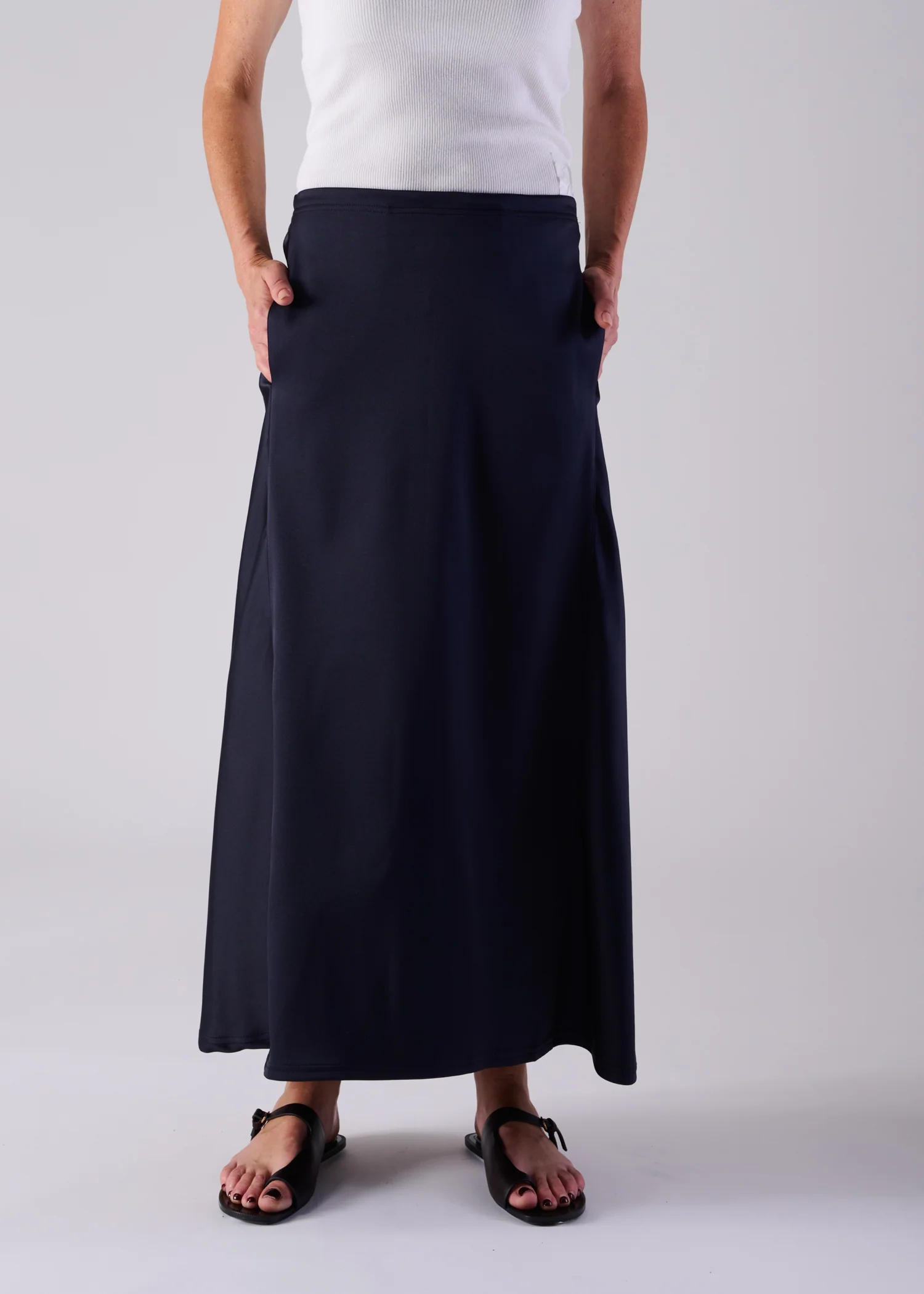 46 JENIFFER FLAIR SKIRT / DUCHESS SATIN STRETCH - C14 - Image 13