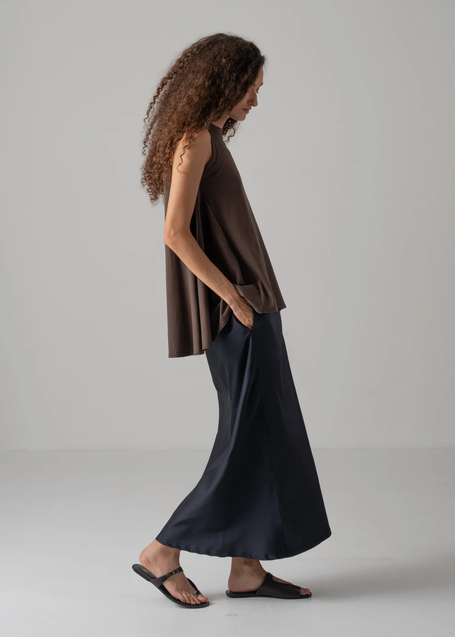 46 JENIFFER FLAIR SKIRT / DUCHESS SATIN STRETCH - C14 - Image 14