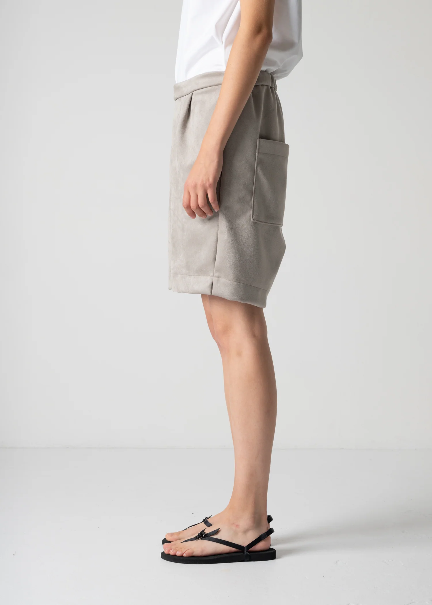 16 JOSIE SHORTS / BOUNCY SUEDE - C12 - Image 6