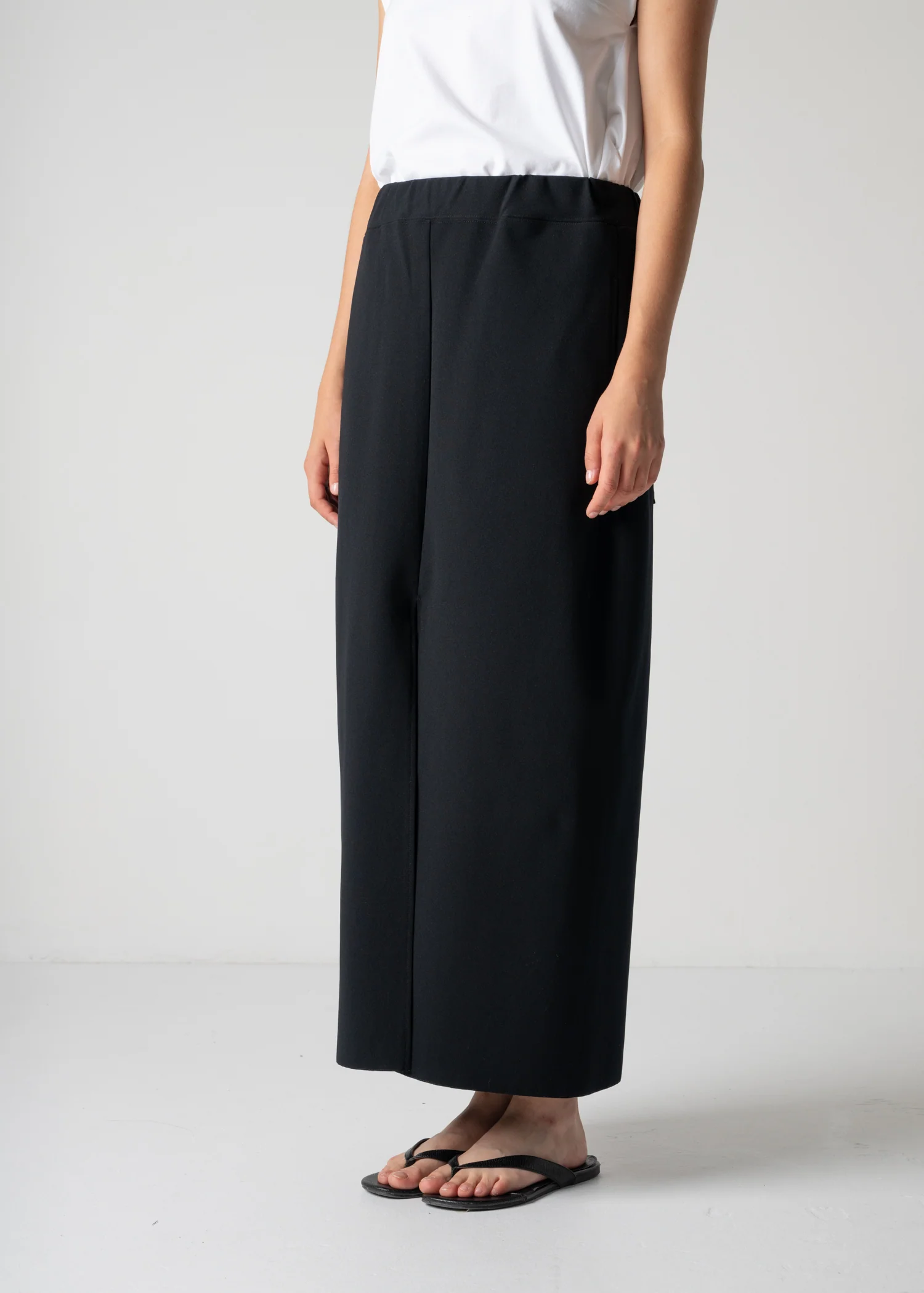 09 KATHLEEN FRONT SLIT SKIRT / HIGH TWISTED AMUNDSEN JERSEY - C12 - Image 13