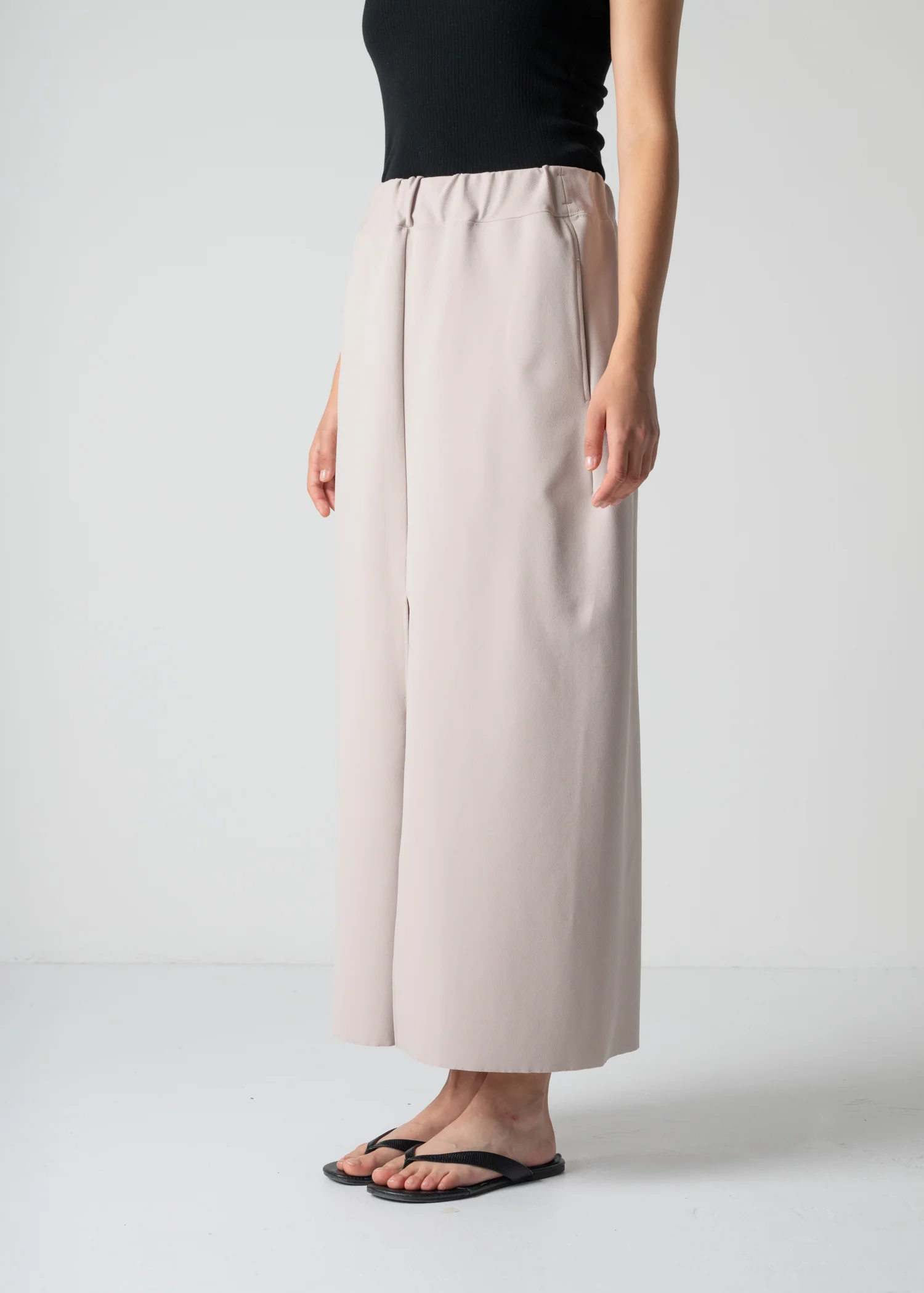 09 KATHLEEN FRONT SLIT SKIRT / HIGH TWISTED AMUNDSEN JERSEY - C12 - Image 4