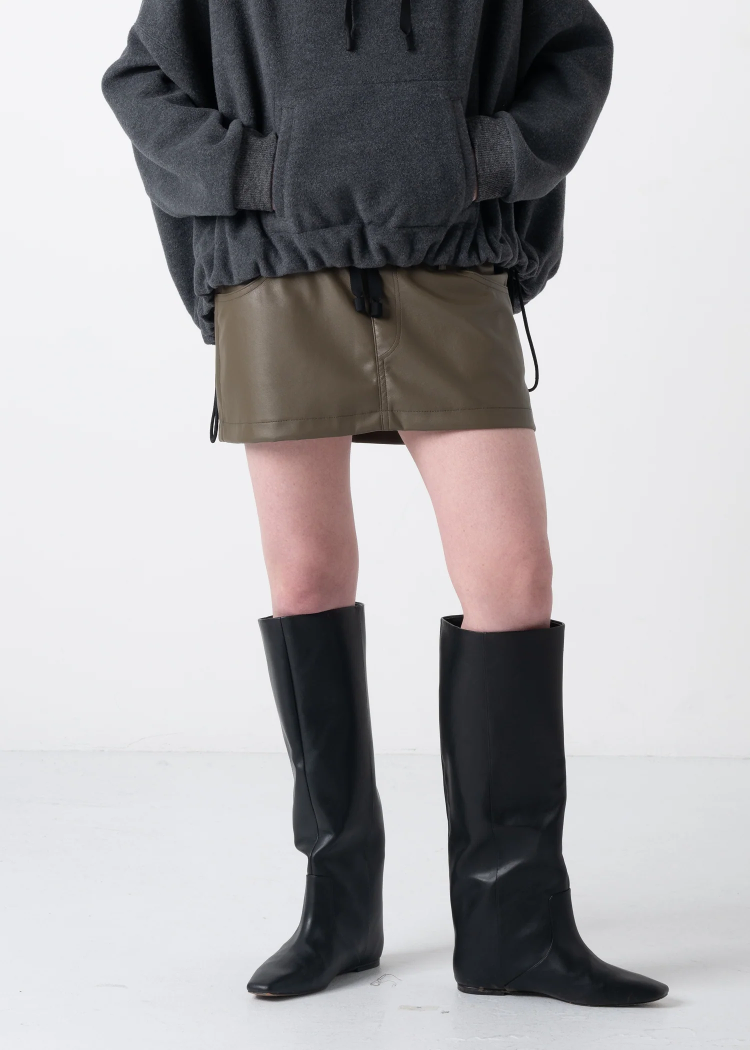 64 KATIE MINI SKIRT / VEGAN LEATHER - C11 - Image 16