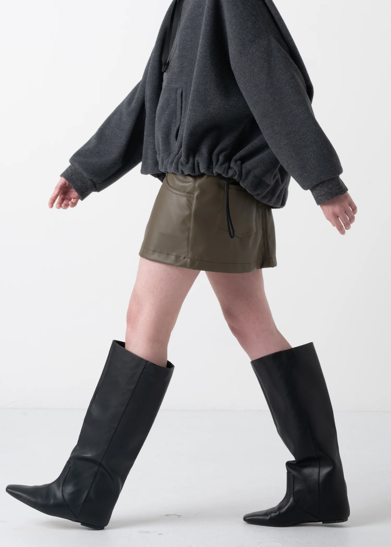 64 KATIE MINI SKIRT / VEGAN LEATHER - C11 - Image 17