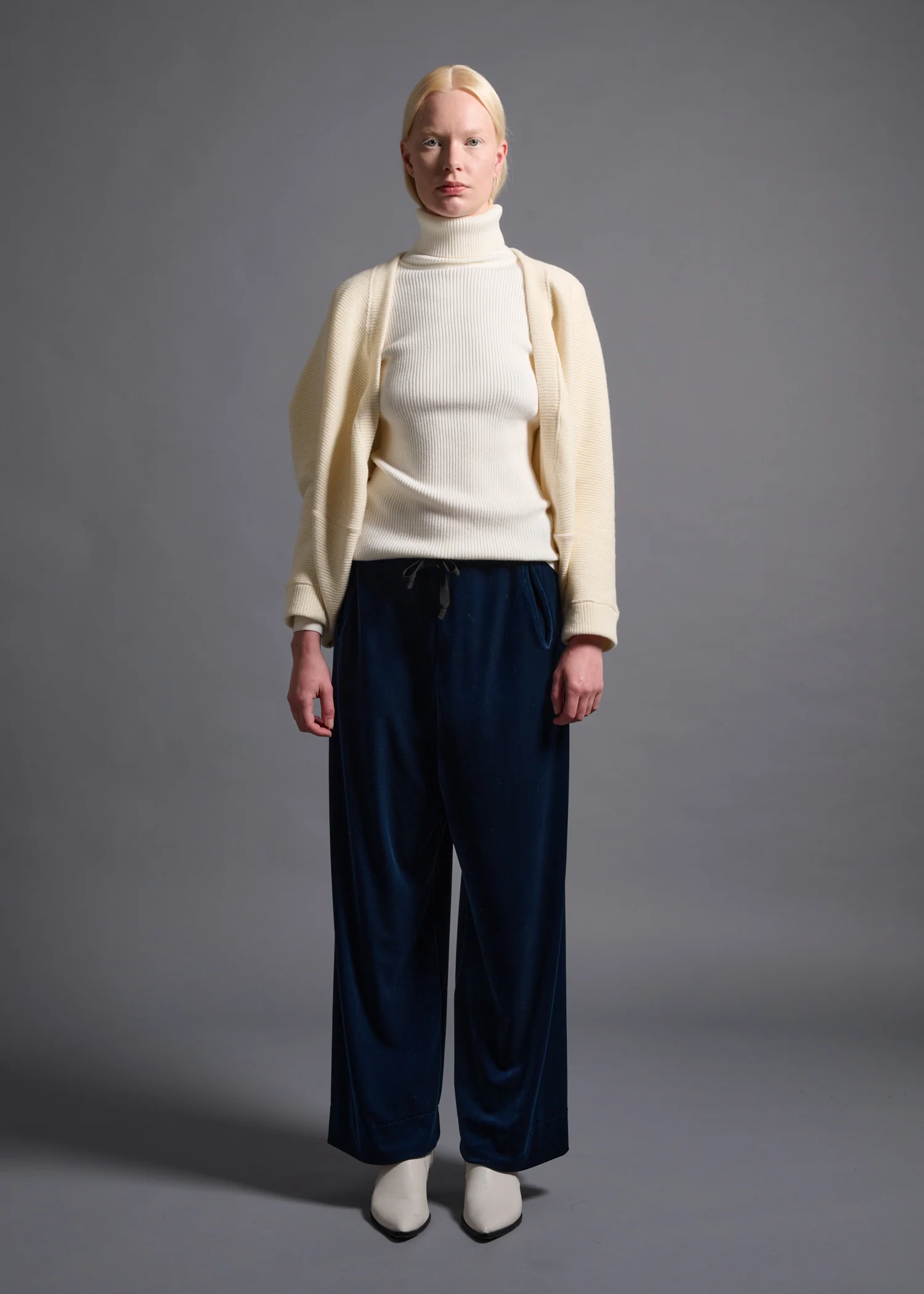 47 KRISTA BOLERO / CHUNKY RIB JERSEY - C13 - Image 2