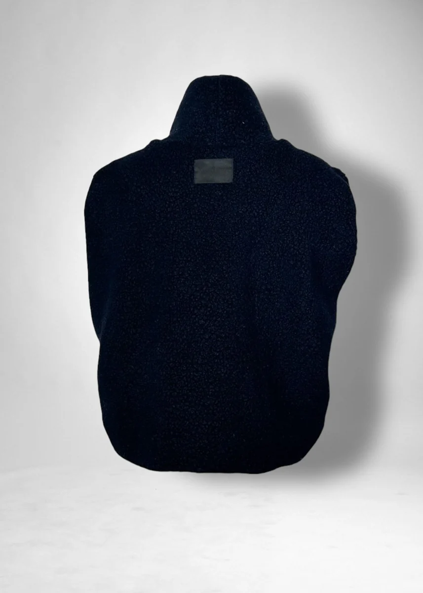 40 KRYSTAL HIGH-NECK GILET / SHEEP PILE JERSEY - C11 - Image 17
