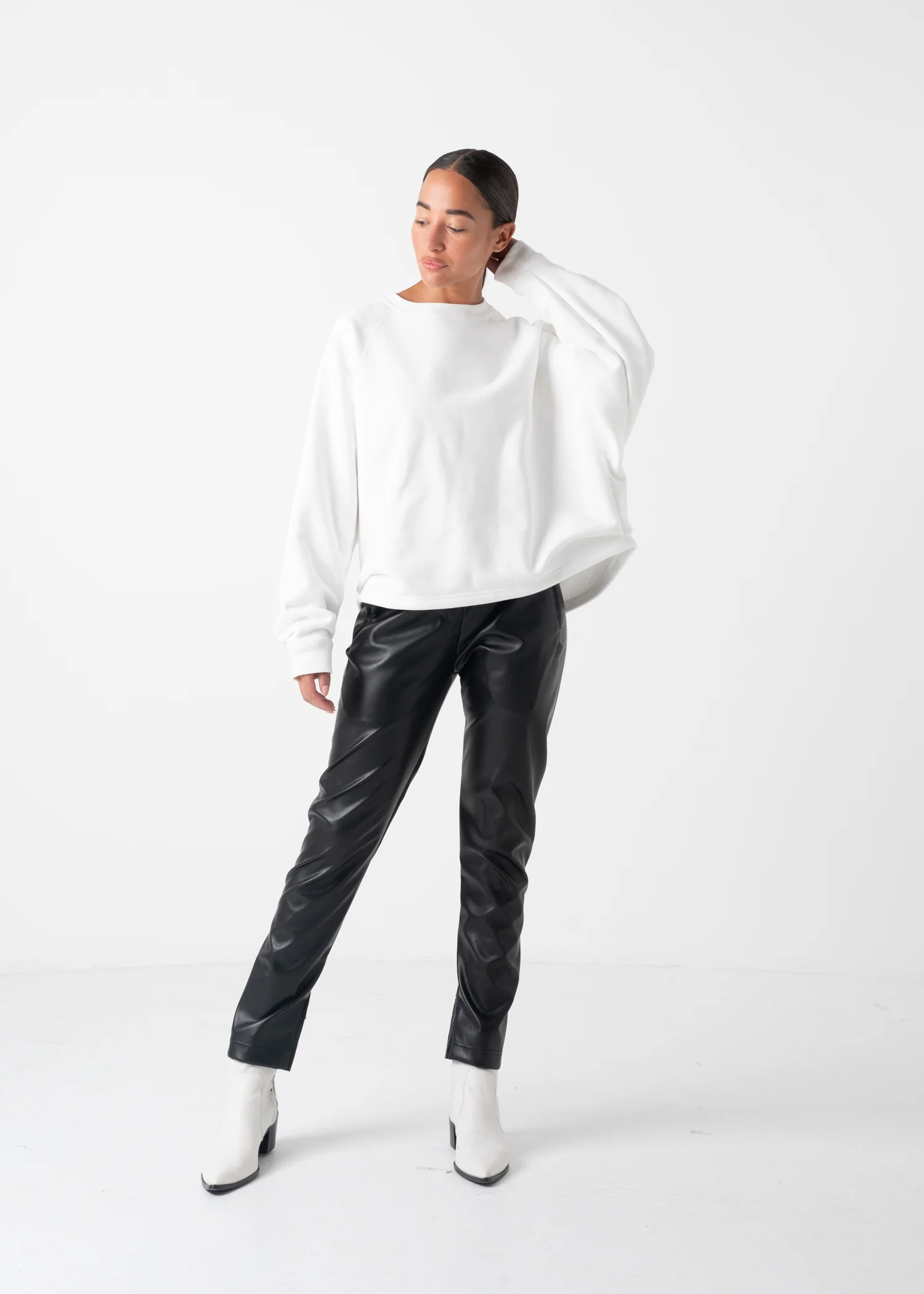 63 KYRA SKINNY TROUSERS / VEGAN LEATHER - C11 - Image 15