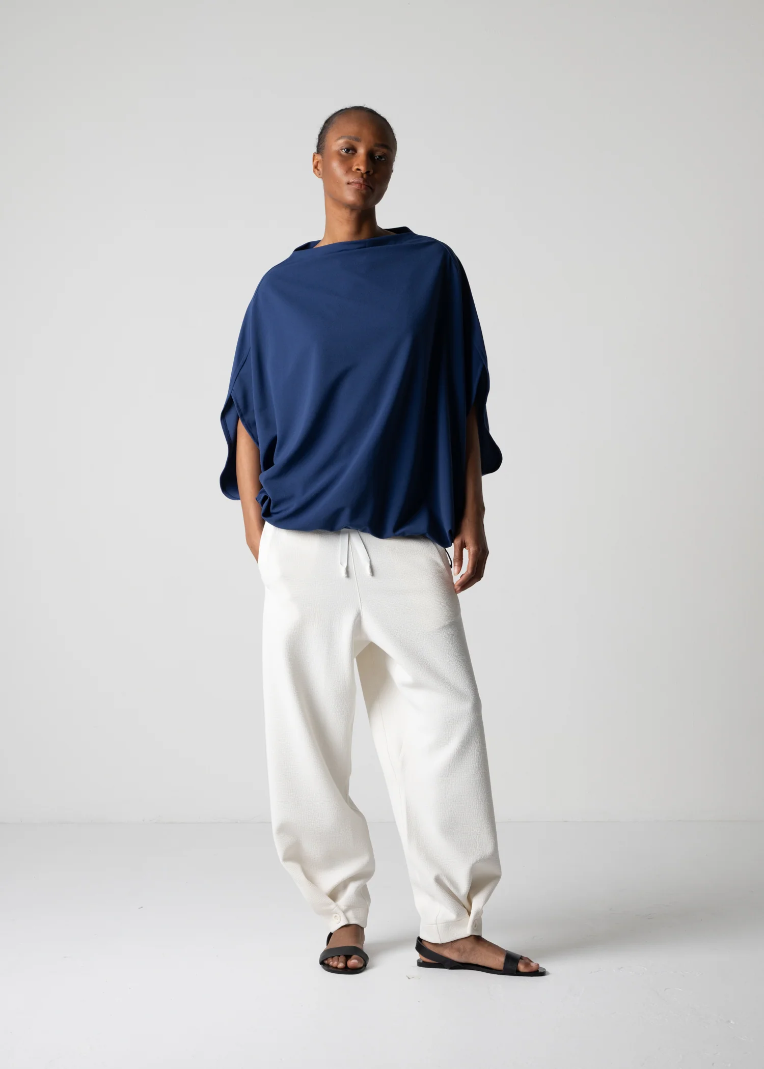 45 LANA TROUSERS / WRINKLE JERSEY - C12 - Image 8