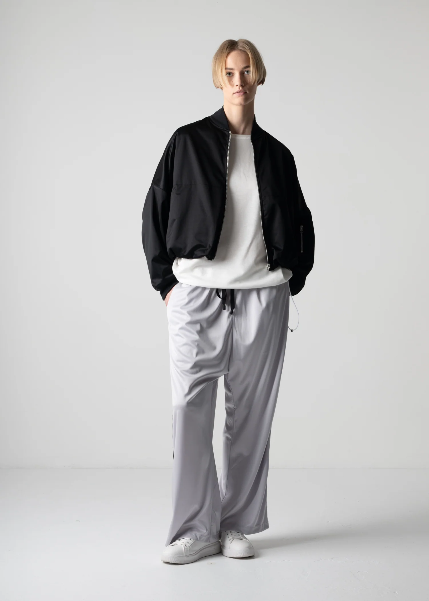 38 LANEY PUFFY MA-1 / SILKY SATIN JERSEY - C12 - Image 13