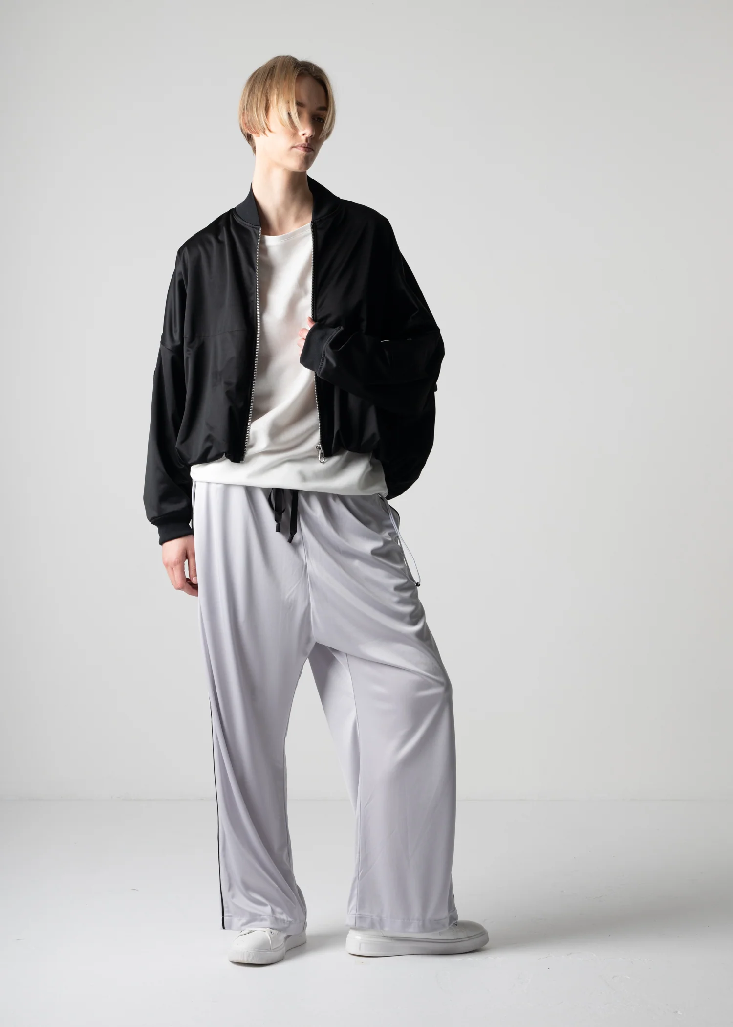 38 LANEY PUFFY MA-1 / SILKY SATIN JERSEY - C12 - Image 14