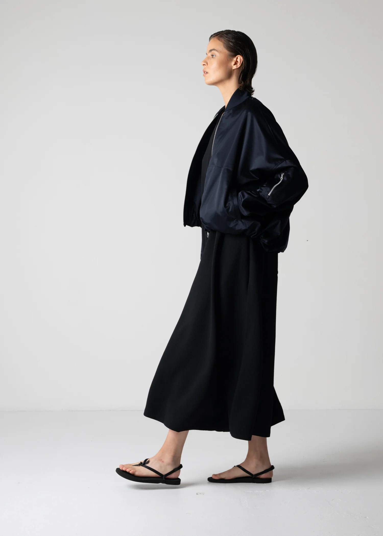 38 LANEY PUFFY MA-1 / SILKY SATIN JERSEY - C12 - Image 4