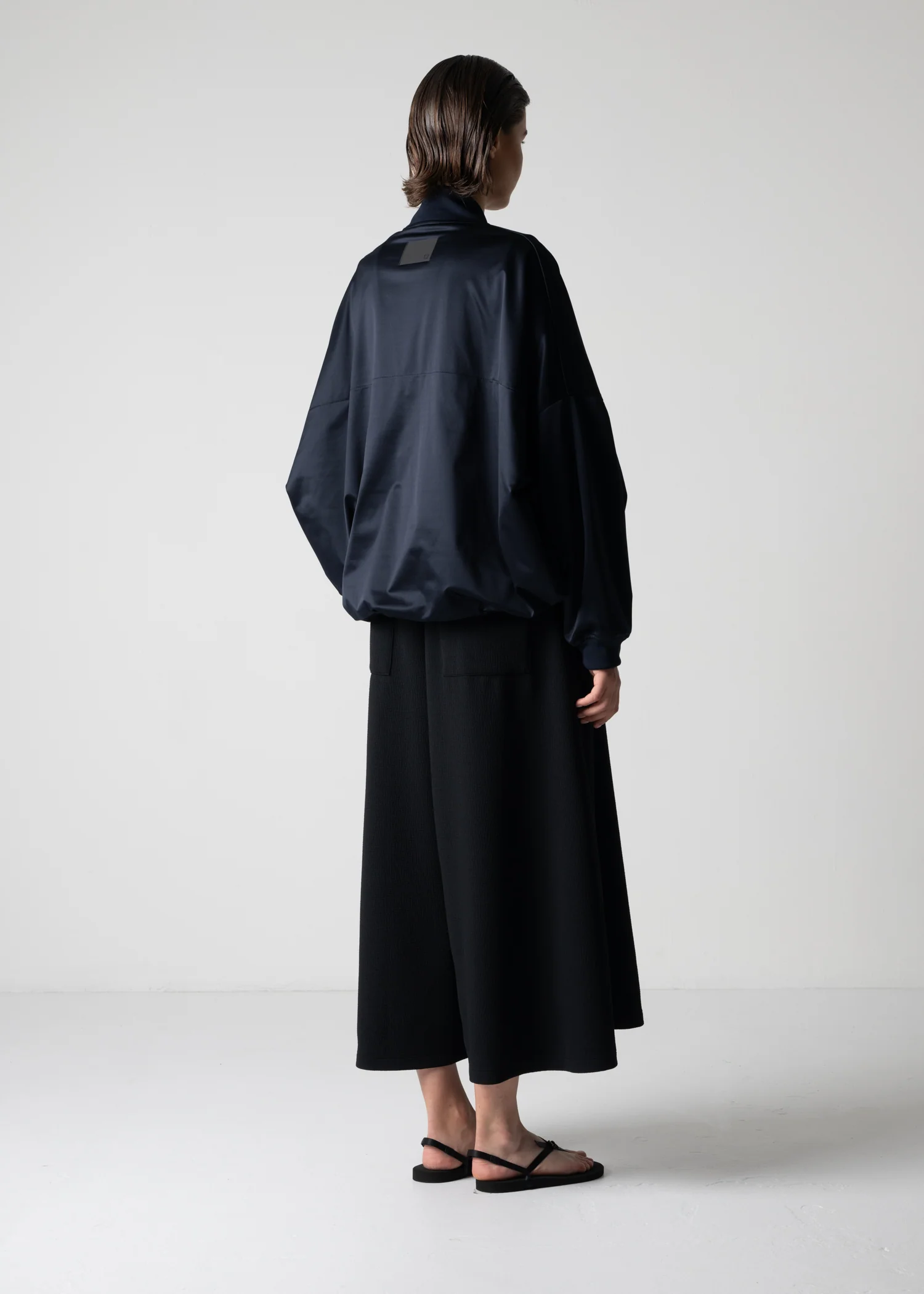 38 LANEY PUFFY MA-1 / SILKY SATIN JERSEY - C12 - Image 5
