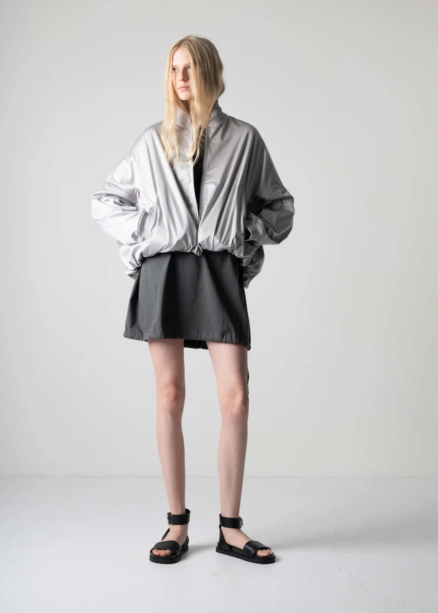 38 LANEY PUFFY MA-1 / SILKY SATIN JERSEY - C12 - Image 7