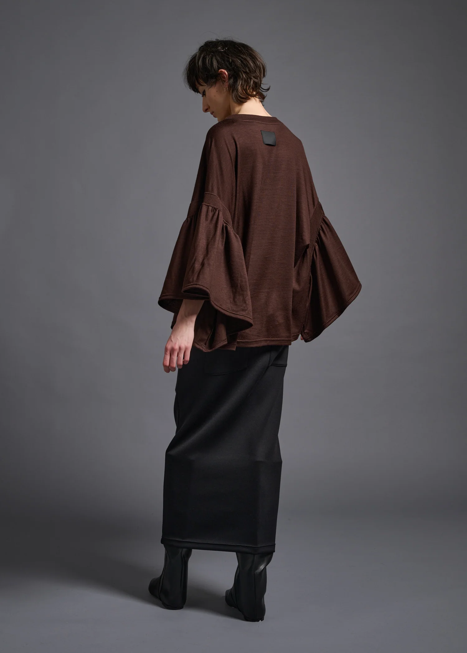 39 LAURA GATHERED SLV TOP / HIGH GAUGE PURE WOOL JERSEY - C13 - Image 11