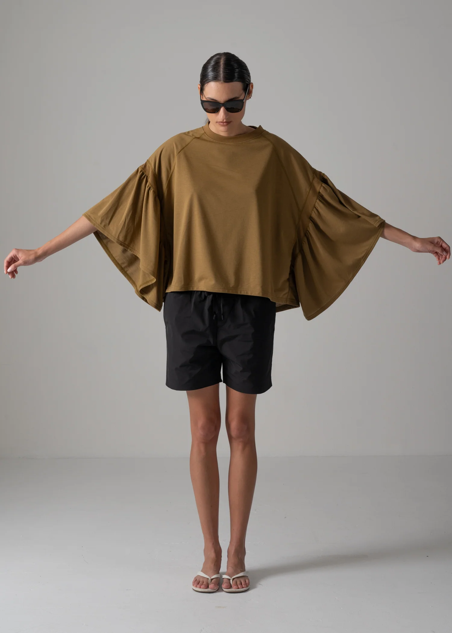36 LAURA GATHERED SLV TOP / RECYCLED PE JERSEY - C14 - Image 2