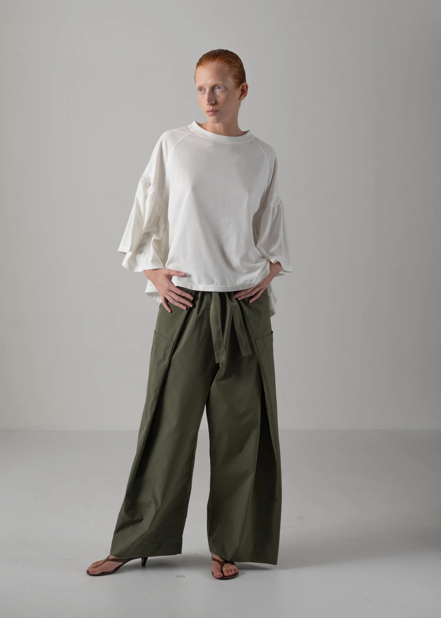 36 LAURA GATHERED SLV TOP / RECYCLED PE JERSEY - C14 - Image 5
