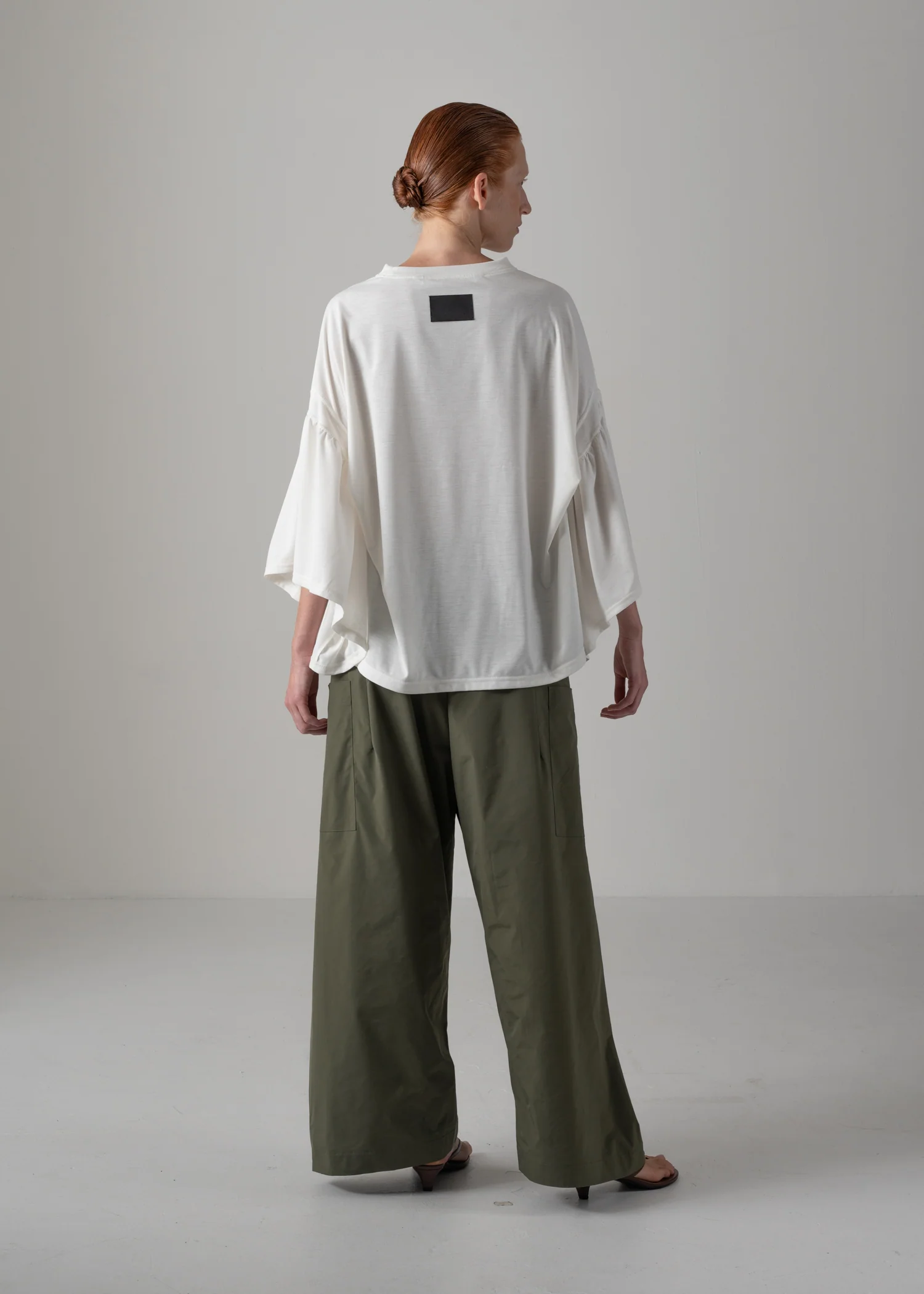 36 LAURA GATHERED SLV TOP / RECYCLED PE JERSEY - C14 - Image 7