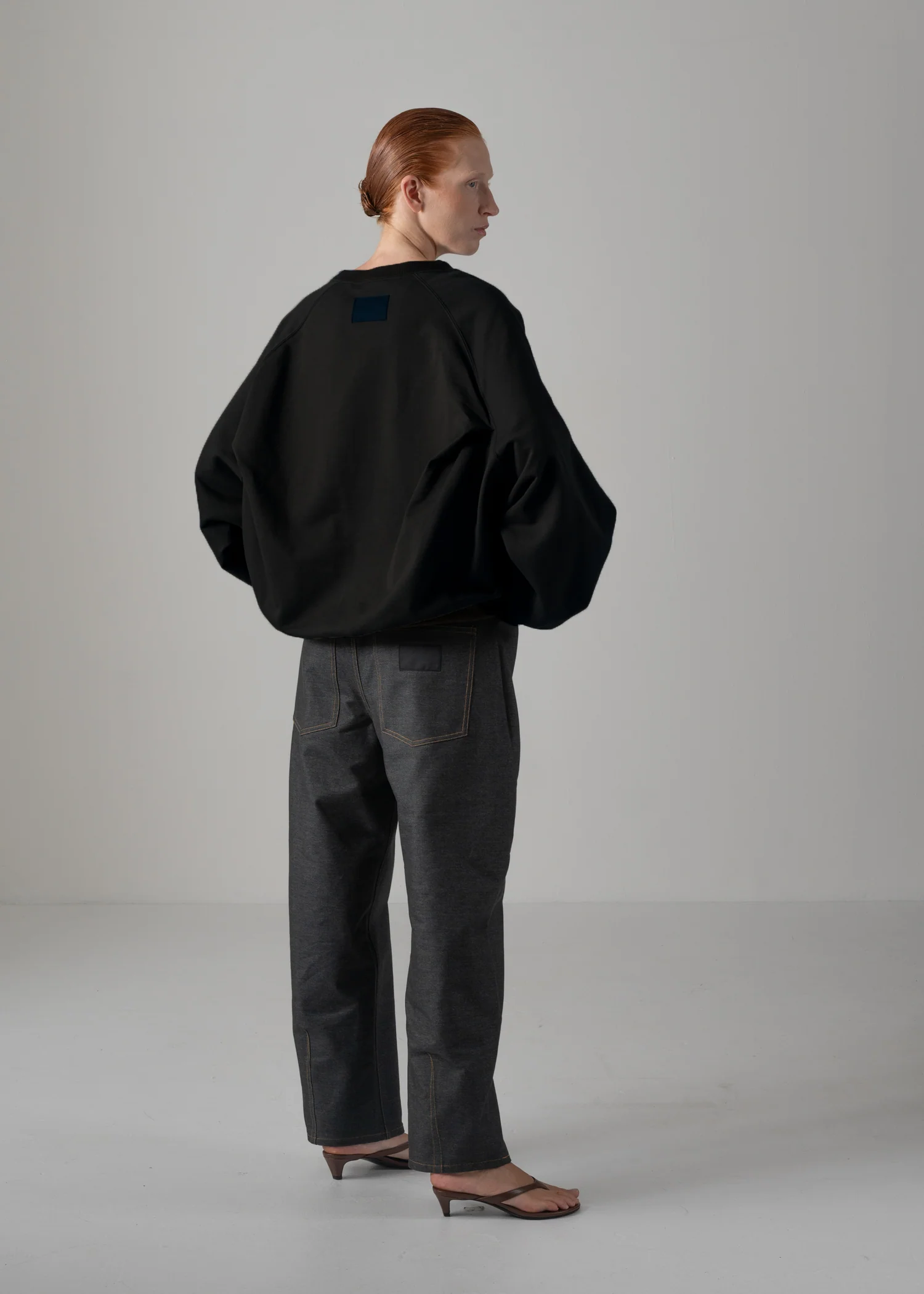 22 LEILA WIDE CUFF SWEAT SHIRT / COTTON HIGH GUAGE TERRY - C14 - Image 10