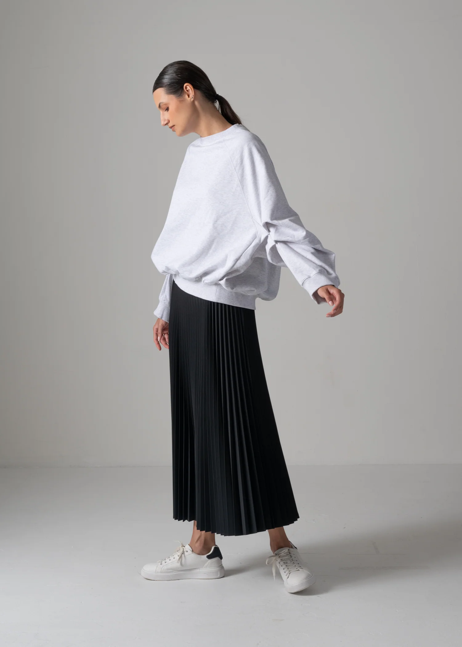 22 LEILA WIDE CUFF SWEAT SHIRT / COTTON HIGH GUAGE TERRY - C14 - Image 6