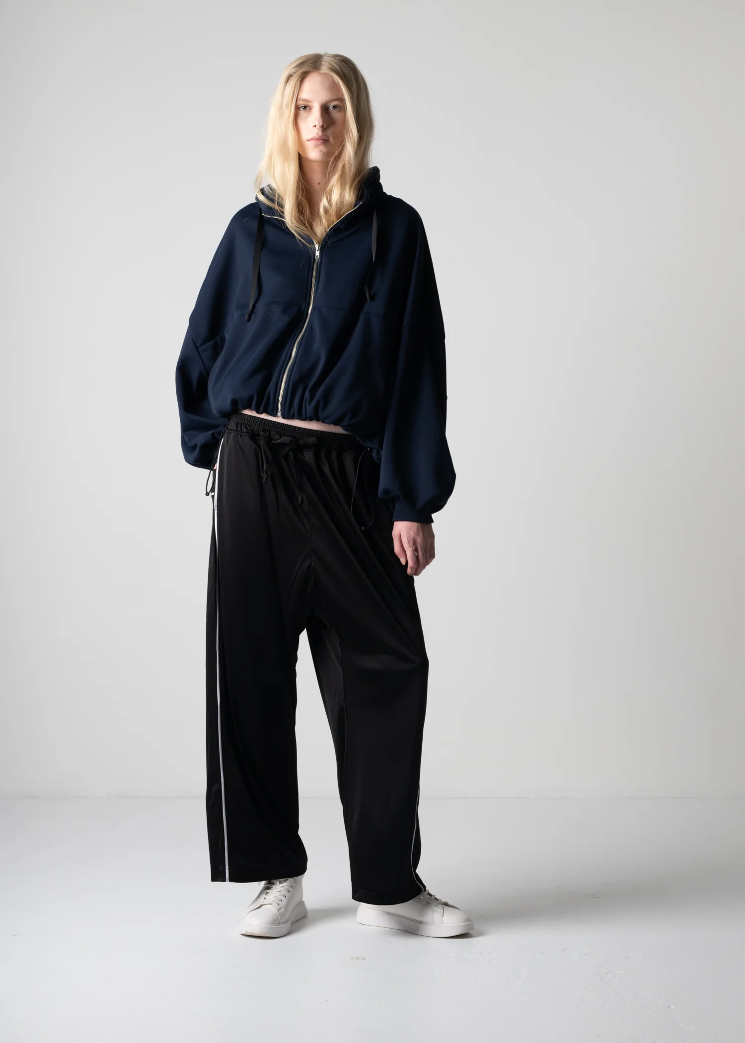 20 LEONA JOG TROUSERS / FLUID SATIN SMOOTH - C12 - Image 10
