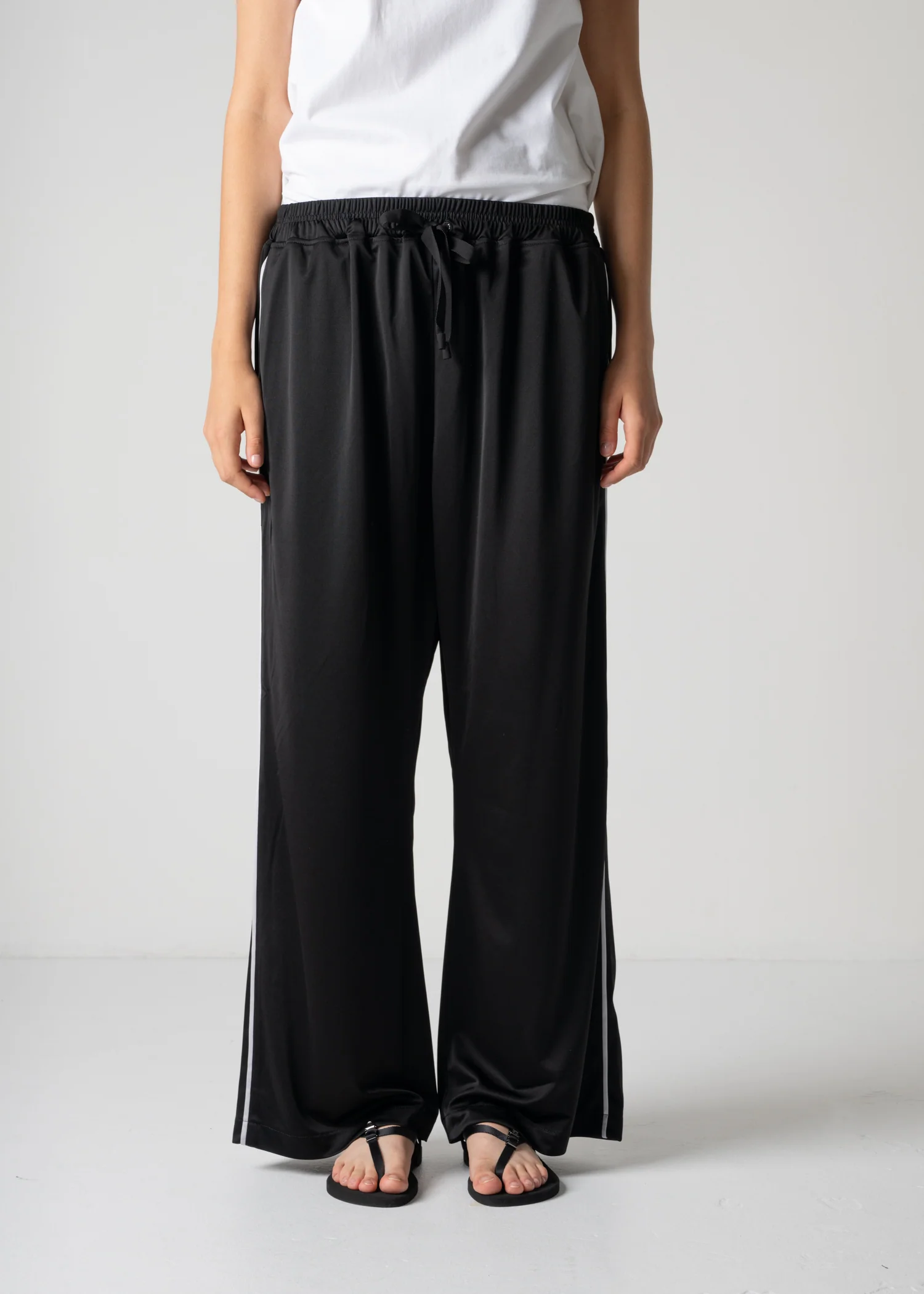 20 LEONA JOG TROUSERS / FLUID SATIN SMOOTH - C12 - Image 11