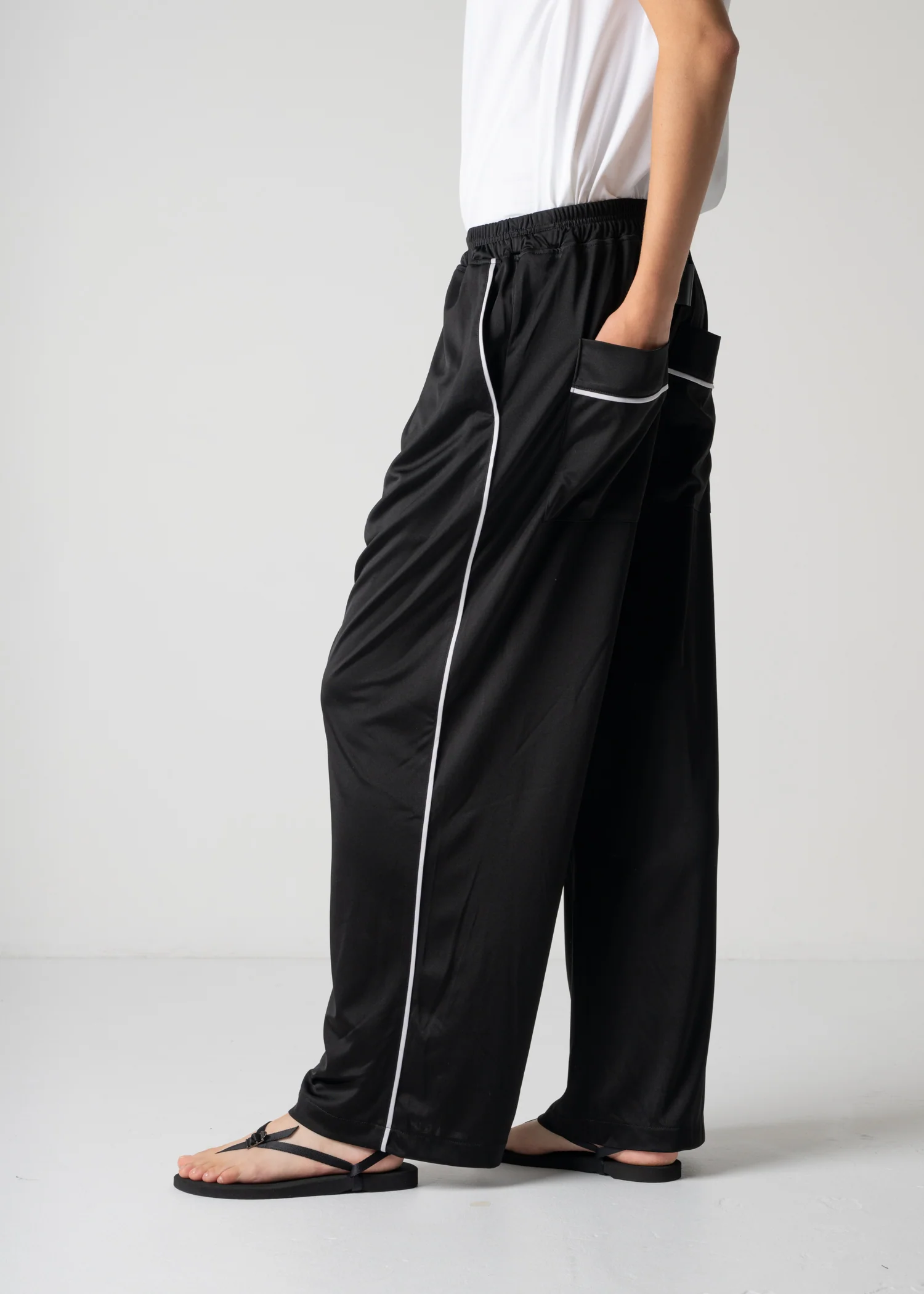 20 LEONA JOG TROUSERS / FLUID SATIN SMOOTH - C12 - Image 14